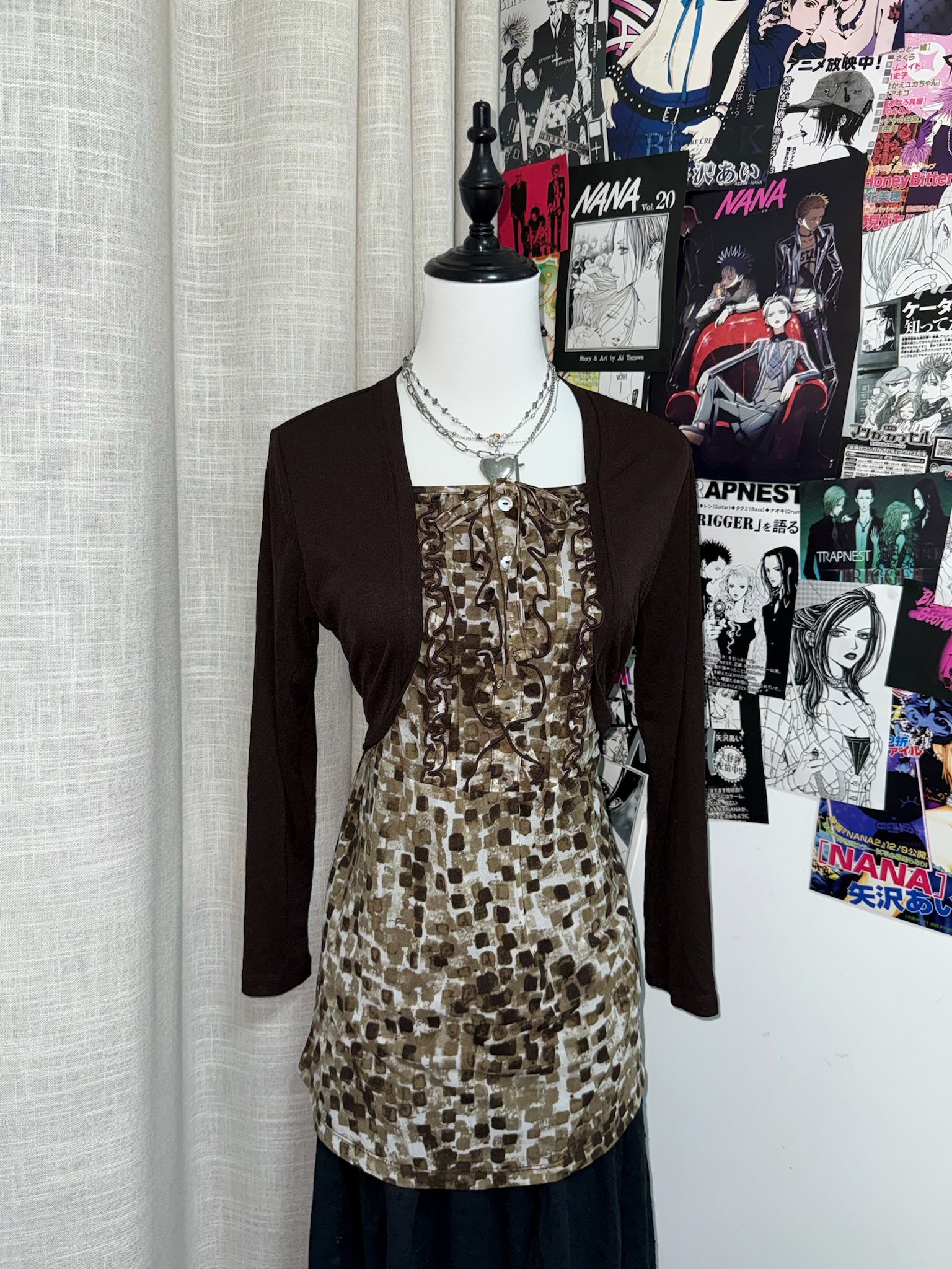 Cropped Bolero Cardigan & Ruffled Geometric Print Tunic