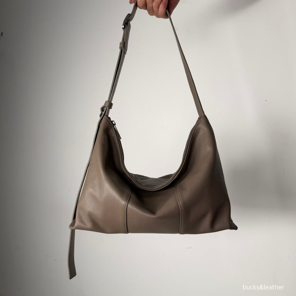 【26SS 】預訂_Corner Bag By Bucks & leather