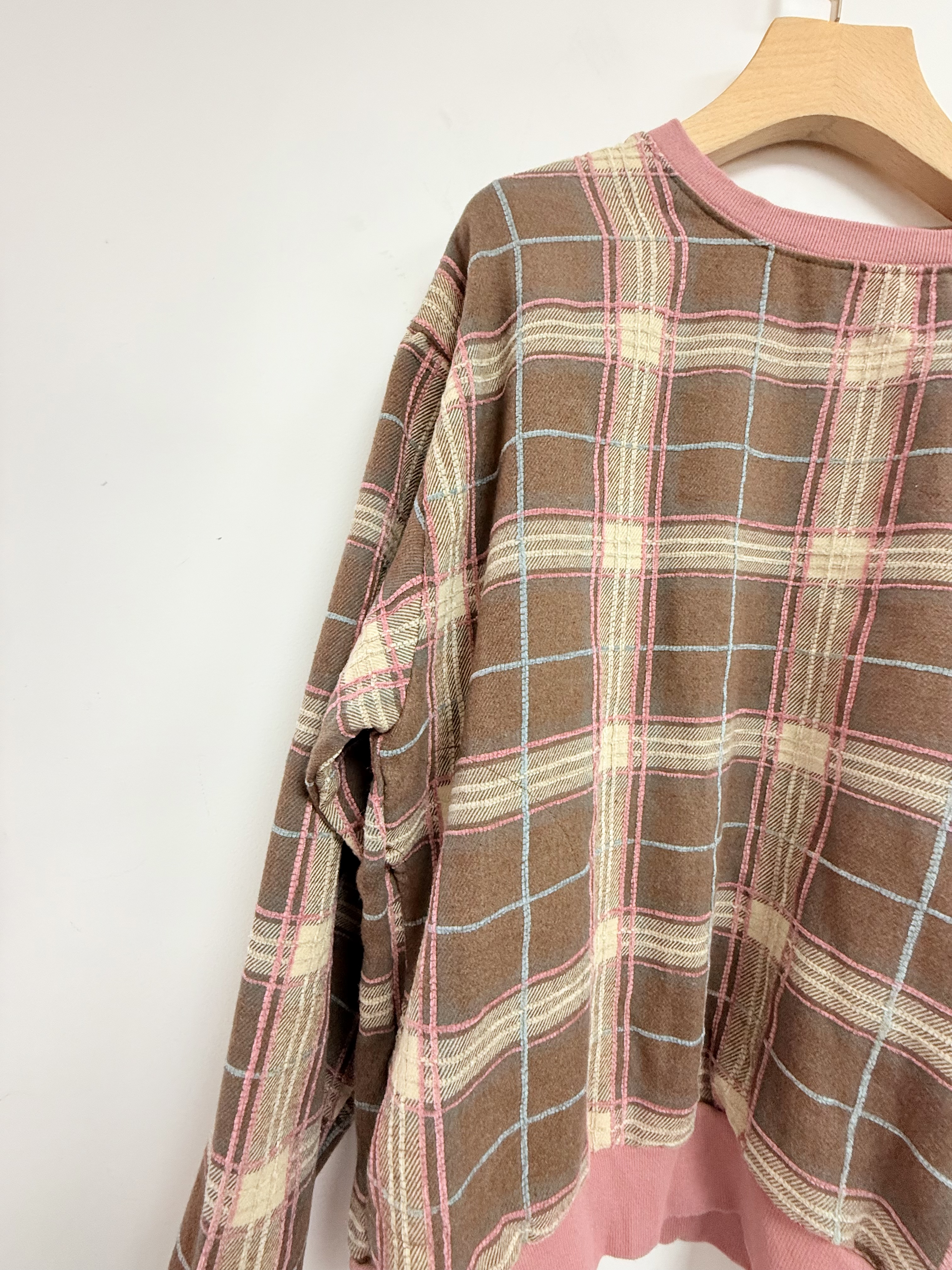 PW YE 立體絲絨車線格仔top