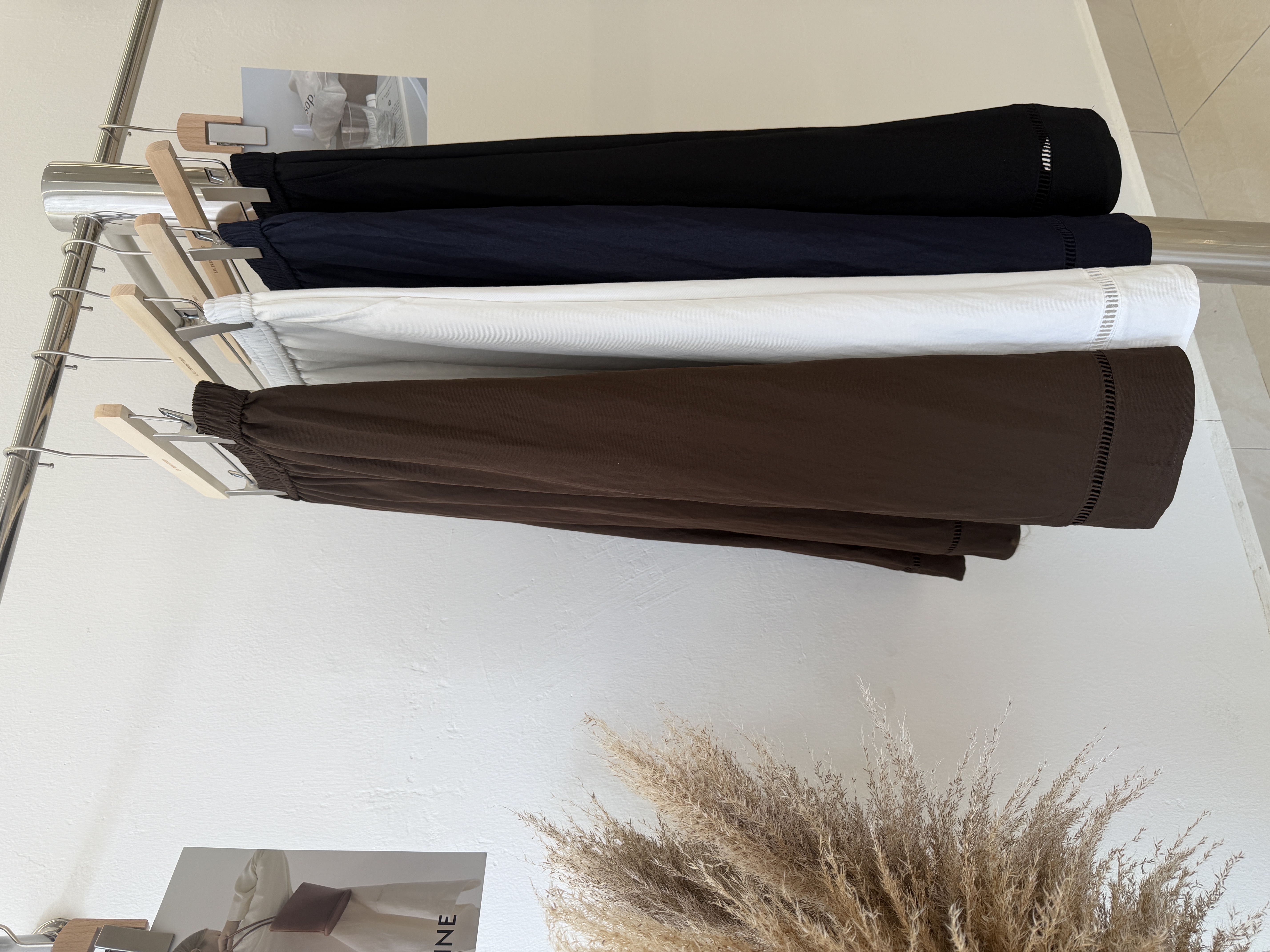 6646 韩系镂空半身长裙