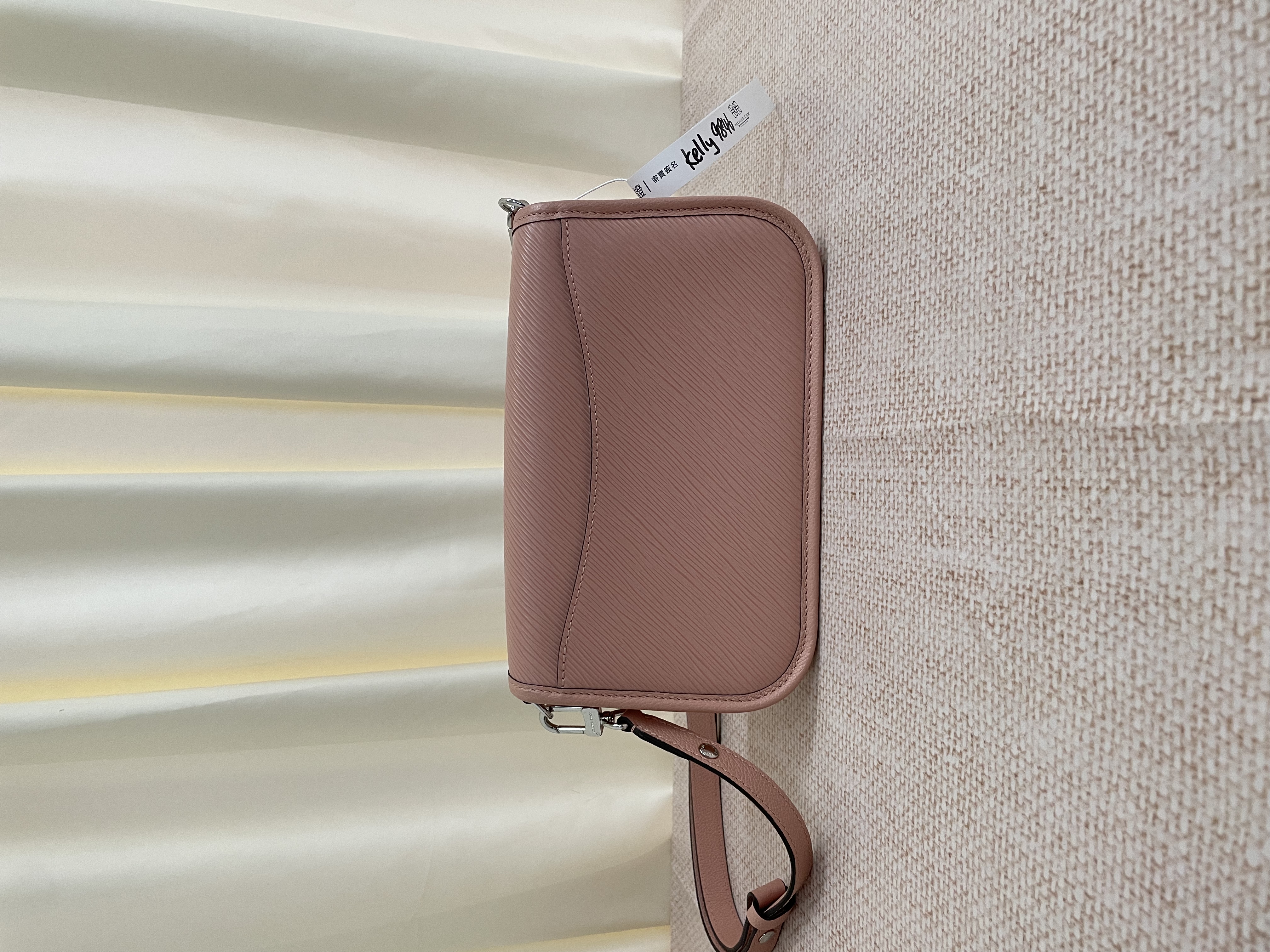 Pre-owned Louis Vuitton Buci / Product Code: 26043003