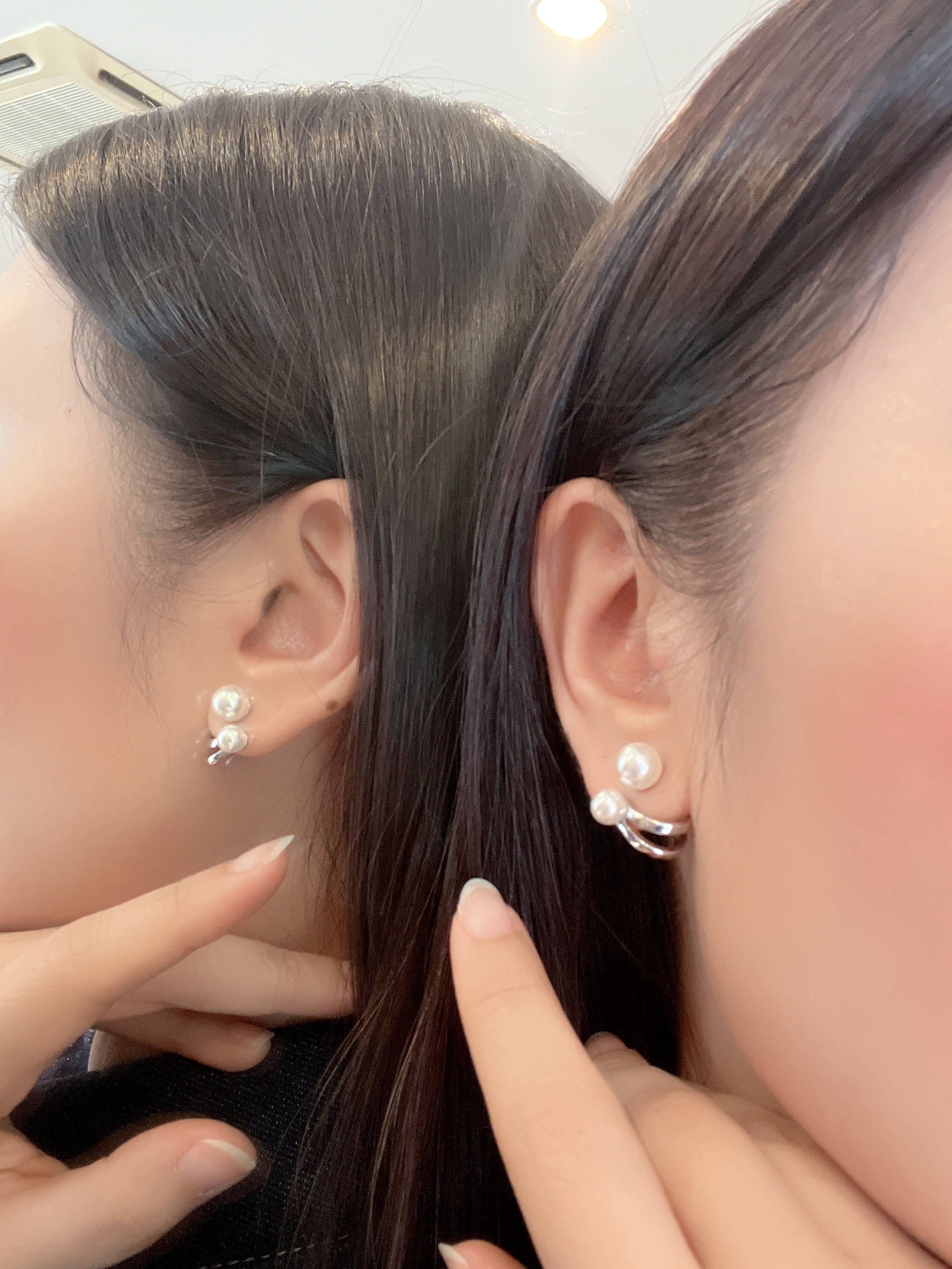 Double Pearl Earring