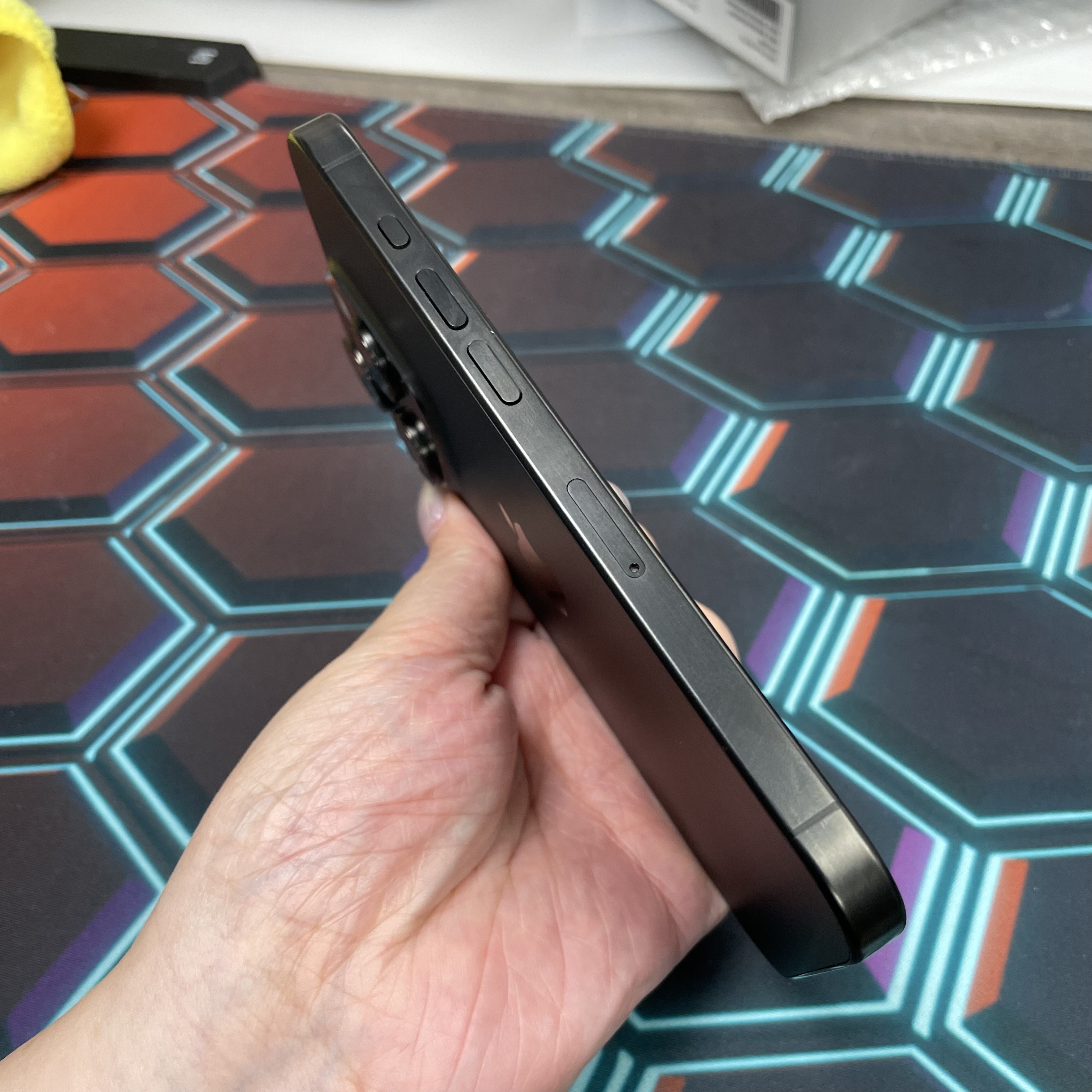 *6946 15 Pro 完美機 128GB 電85 黑色 black