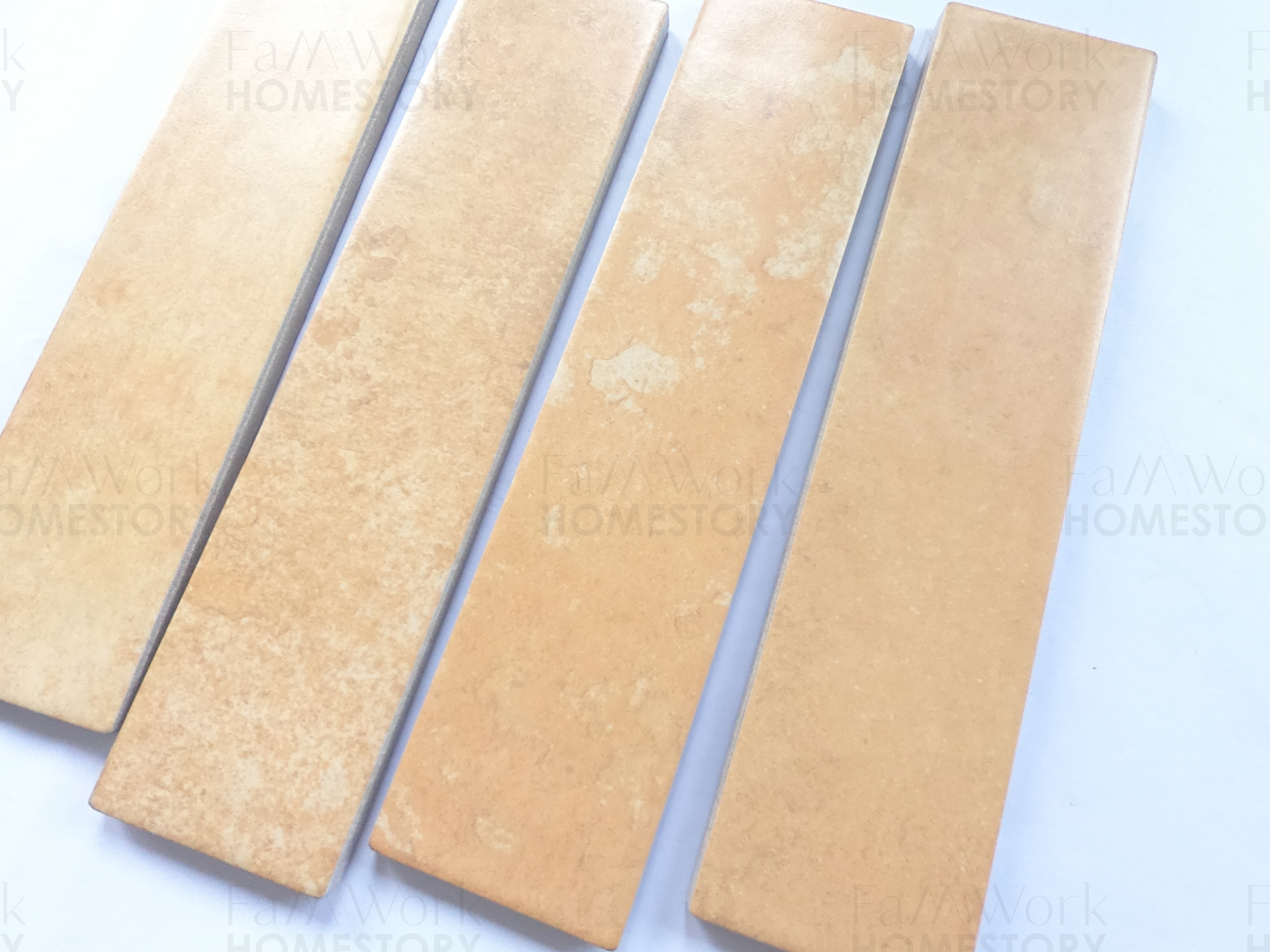 Trace Series 73 Tile