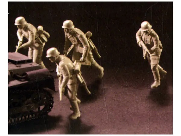 1/35 German Panzergrenadiers 1939-1942