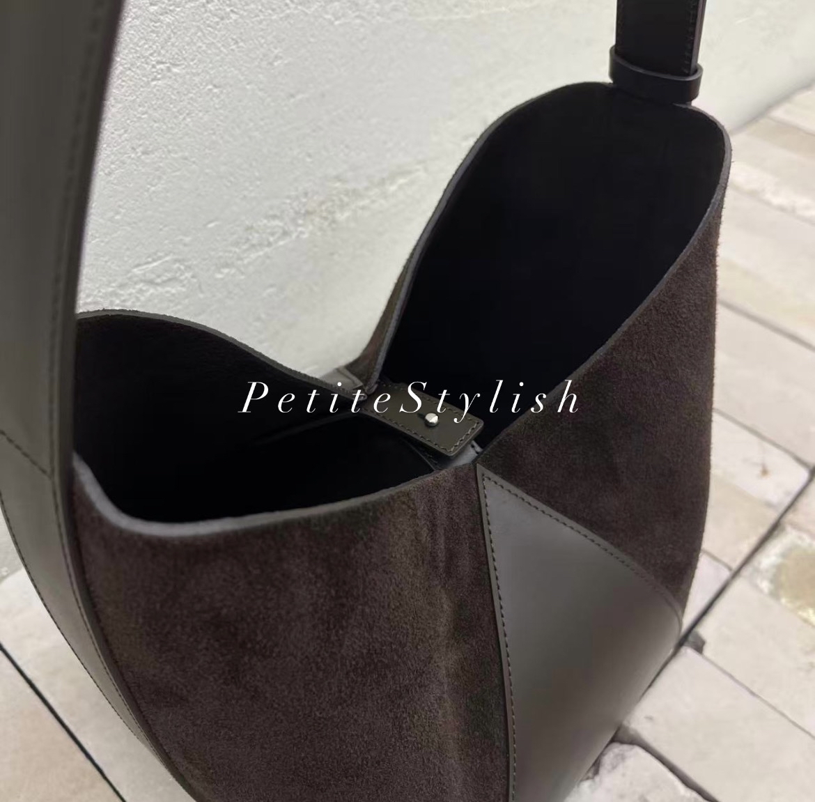 🍂連線🇰🇷 BUCKET BAG WITH FELT PANEL 