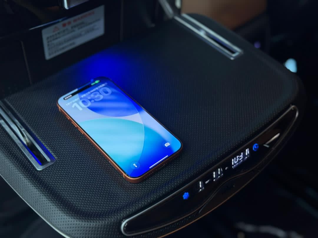 HIACE DIGITAL TABLE / AGH30-DGT-14001-SH