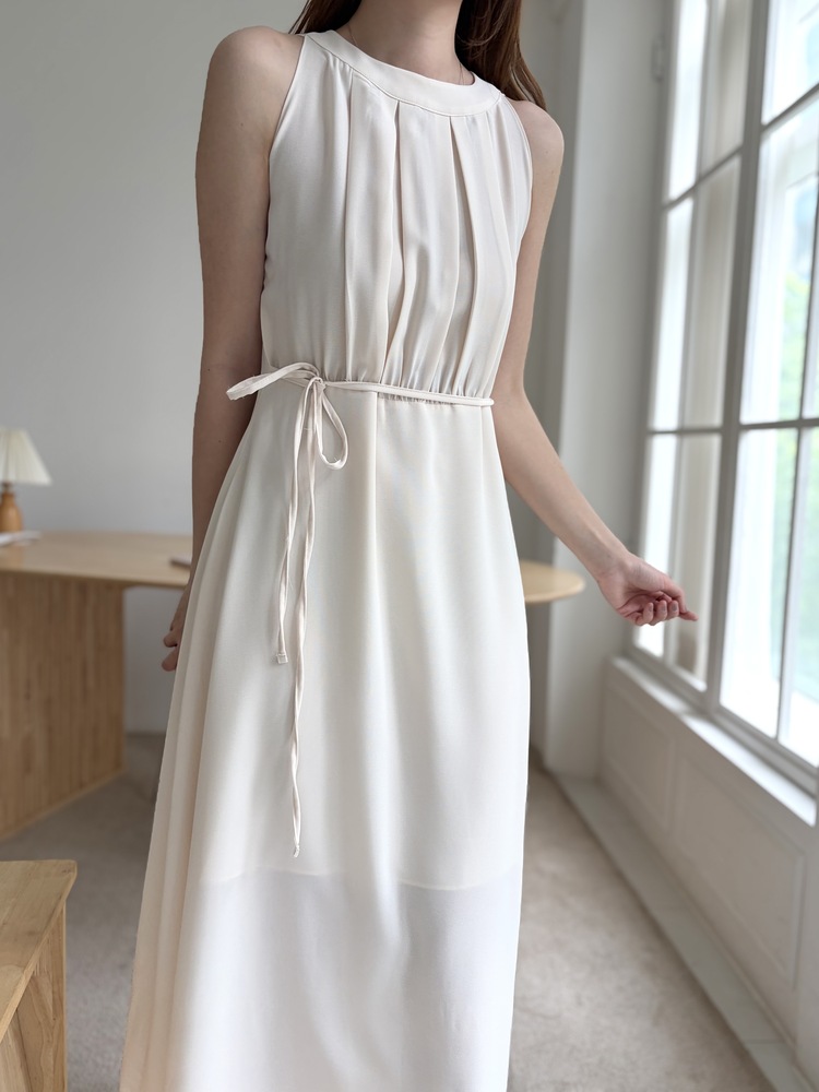 Pleated Halter Maxi Dress (Ivory)