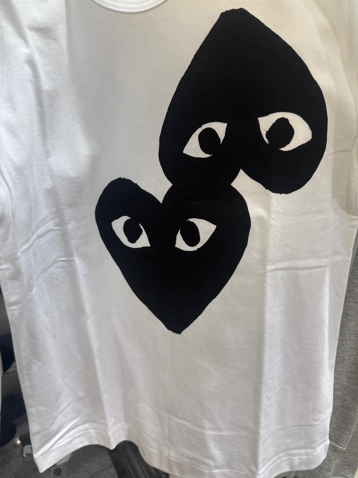 CdG double opposite heart Size Xxs-xxxl