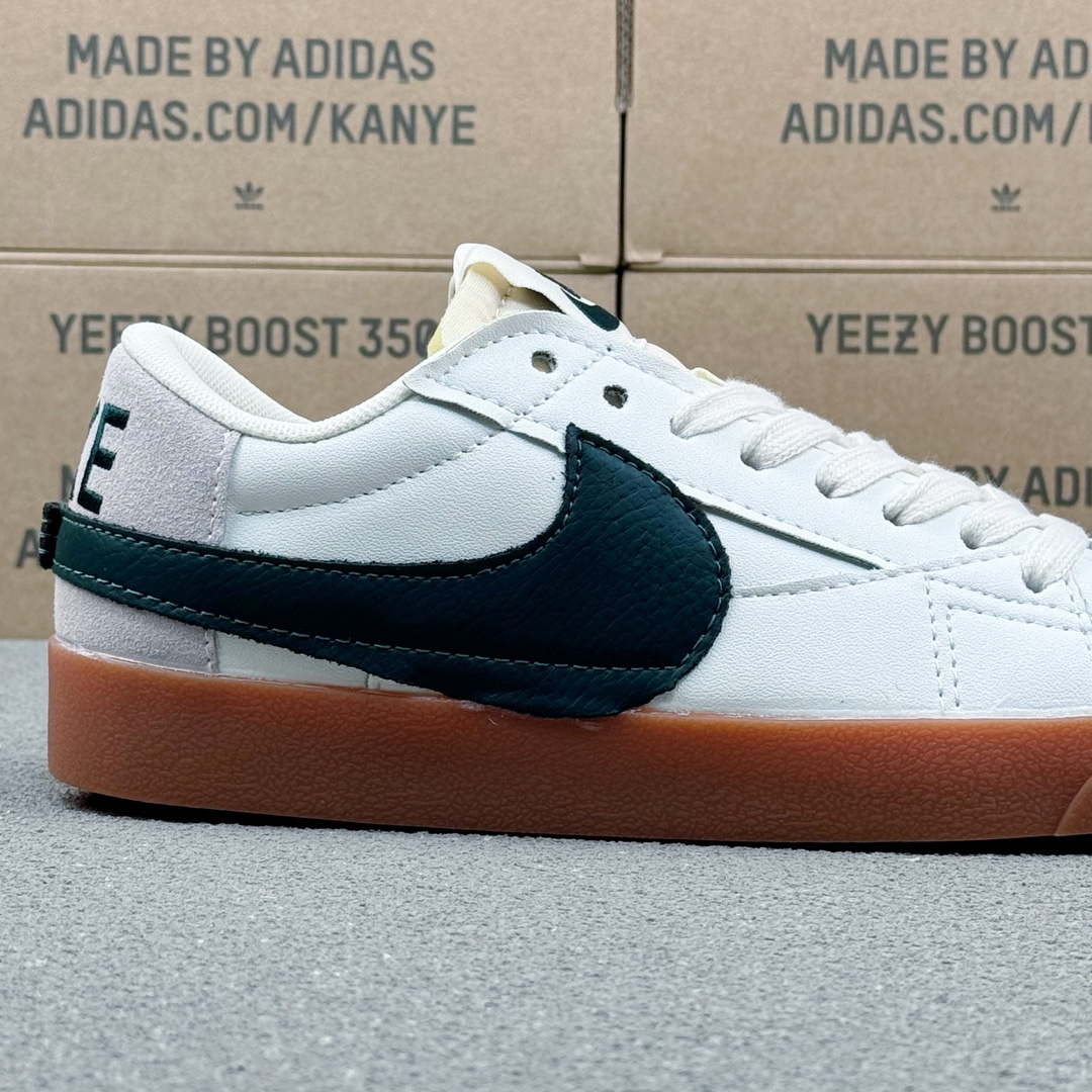 Nike Blazer Low '77 Jumbo