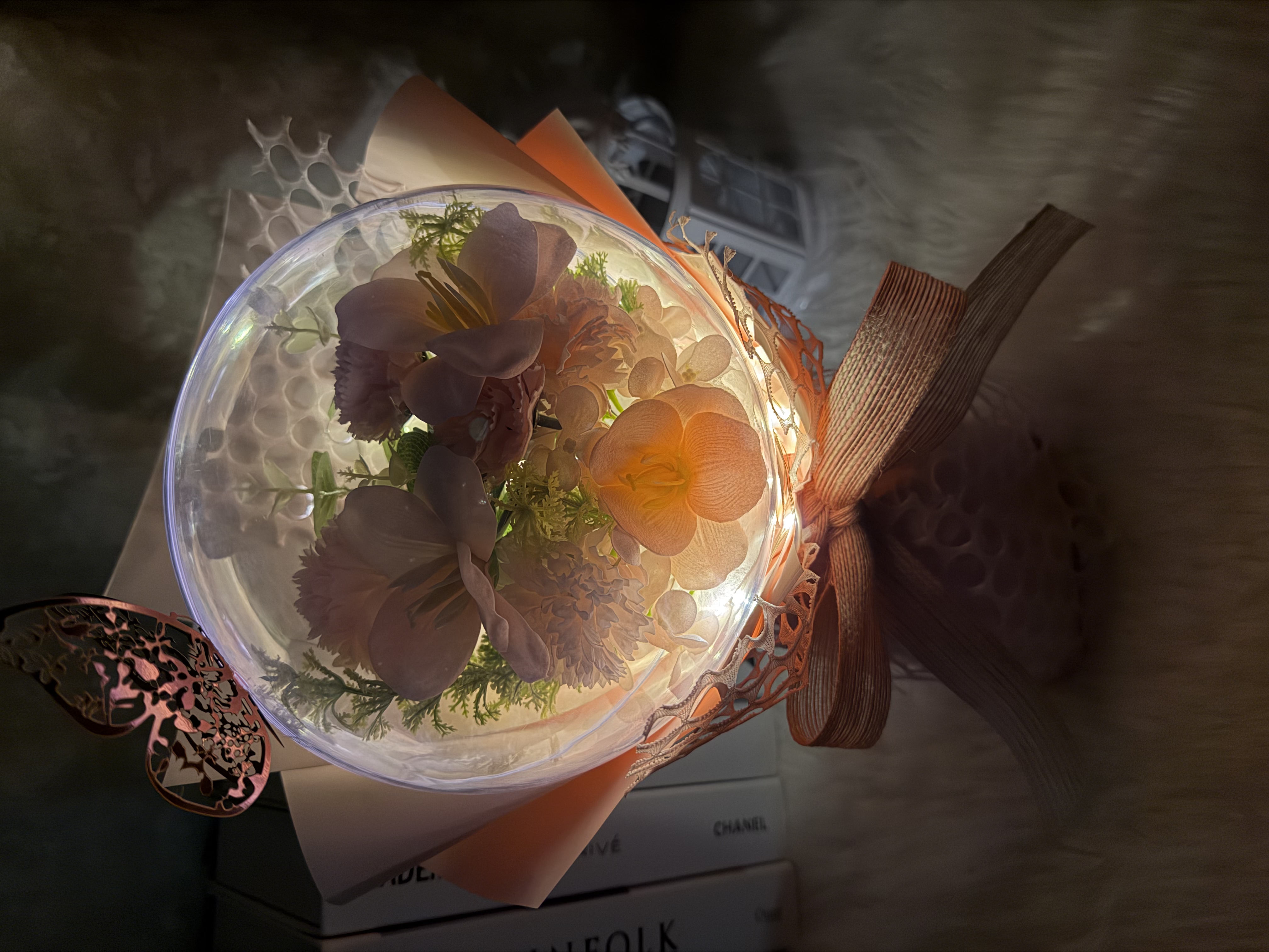 康乃馨鬱金香粉紅番梘花波波球花束