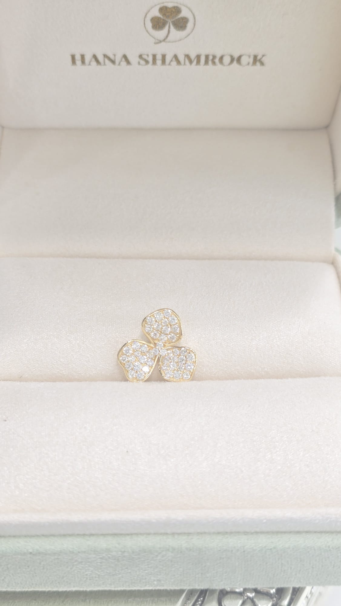 18K三葉草鑽石吊墜 d0.5ct