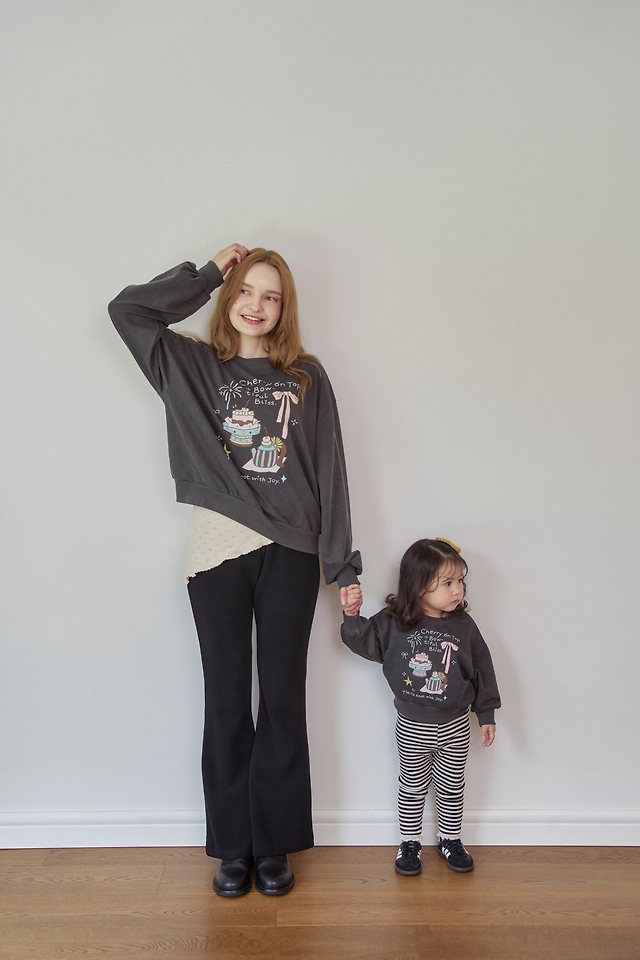 Momoann | Simple Bootcut(with Mom)