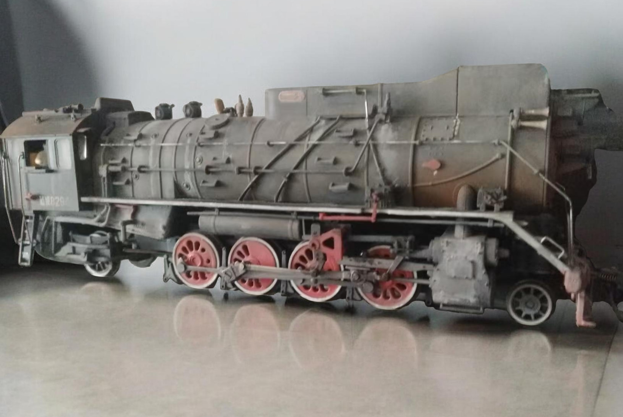 專業舊化版HO中國JS建設型蒸氣機車音效噴煙全金屬