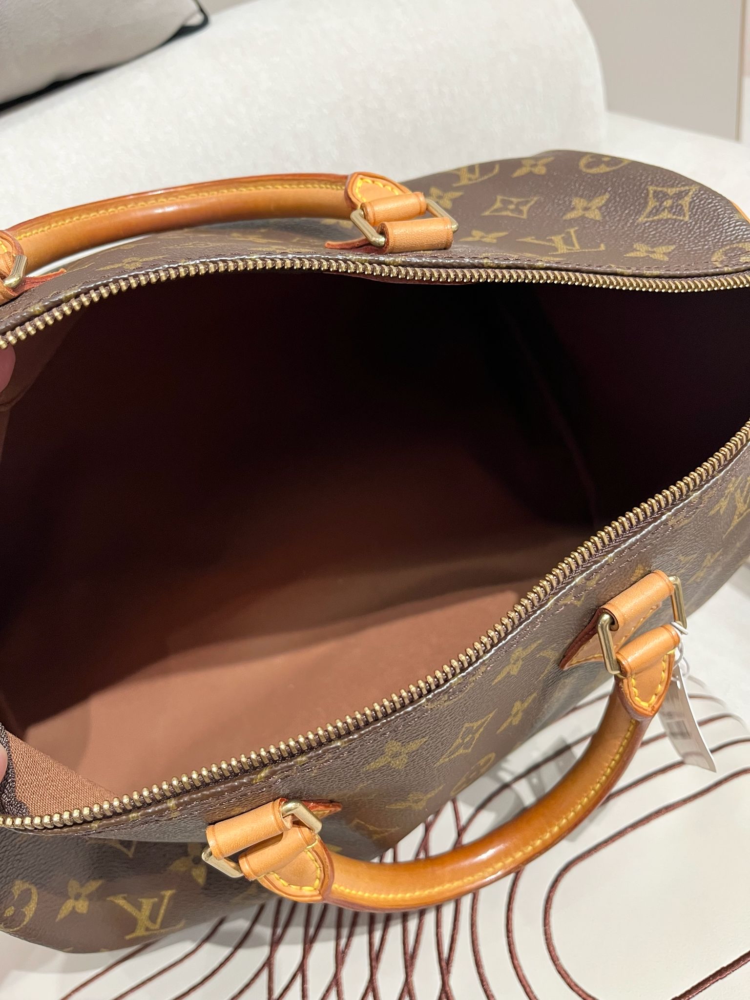 Lv speedy 35 monogram  100%Authentic,93%new ✅key lock✅dust bag 