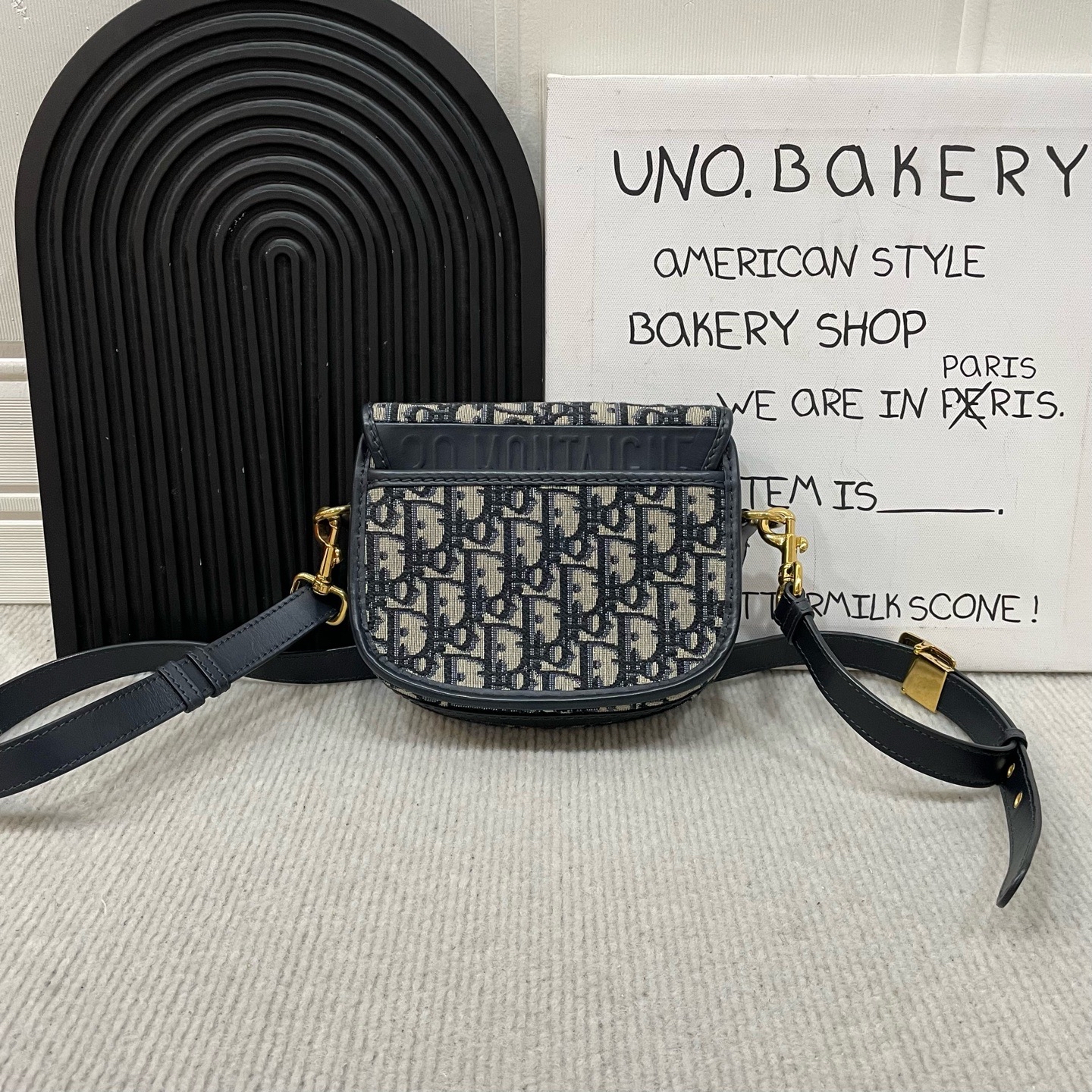 【預訂貨品】Dior 老花Bobby 