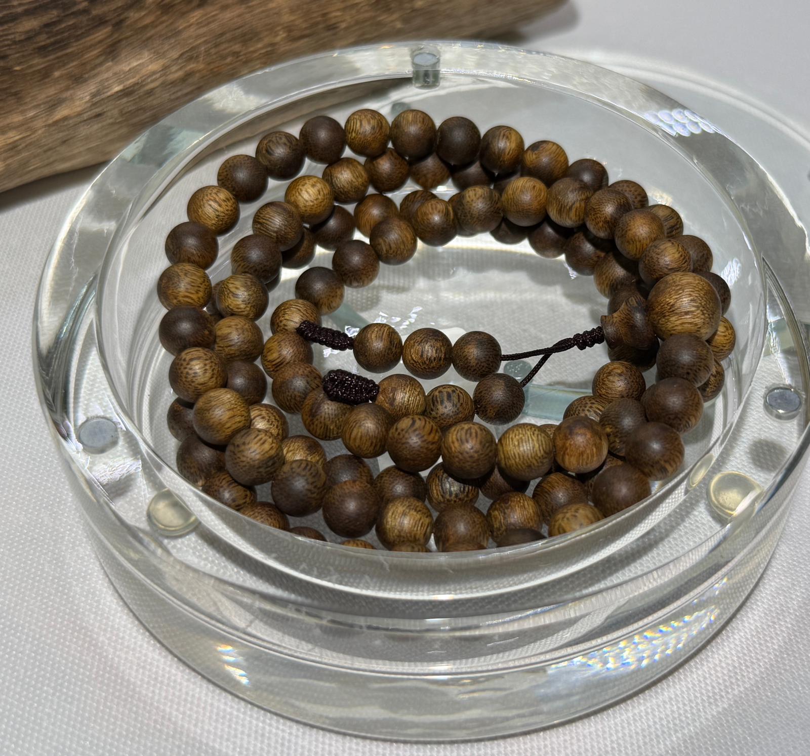 沉香木念珠 - 8mm 108顆 (限香港地區發售及實體店交收)