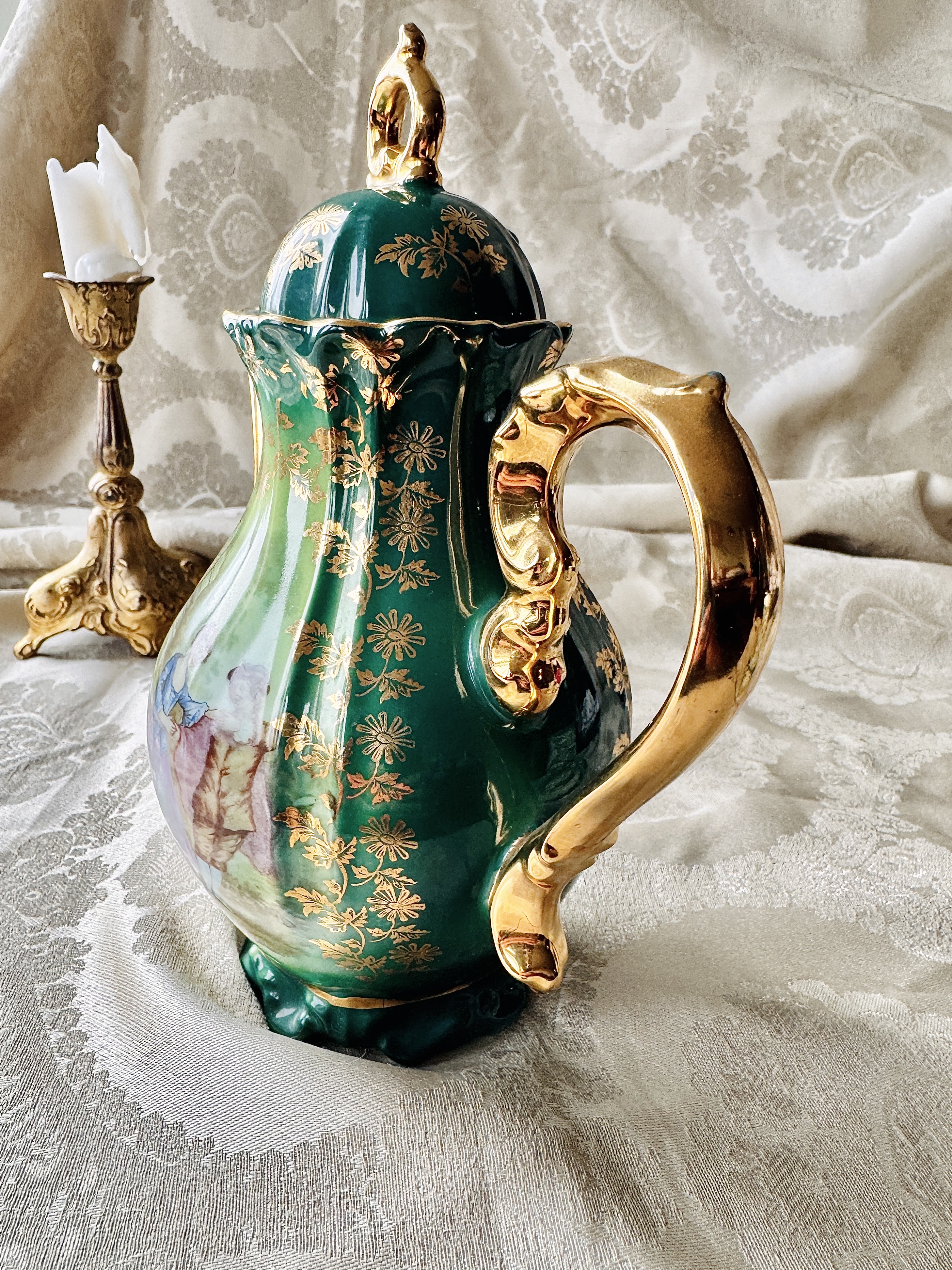 Vintage German Bavaria Romantic Courting Couple Green and Gold Coffee Pot(MT2467)