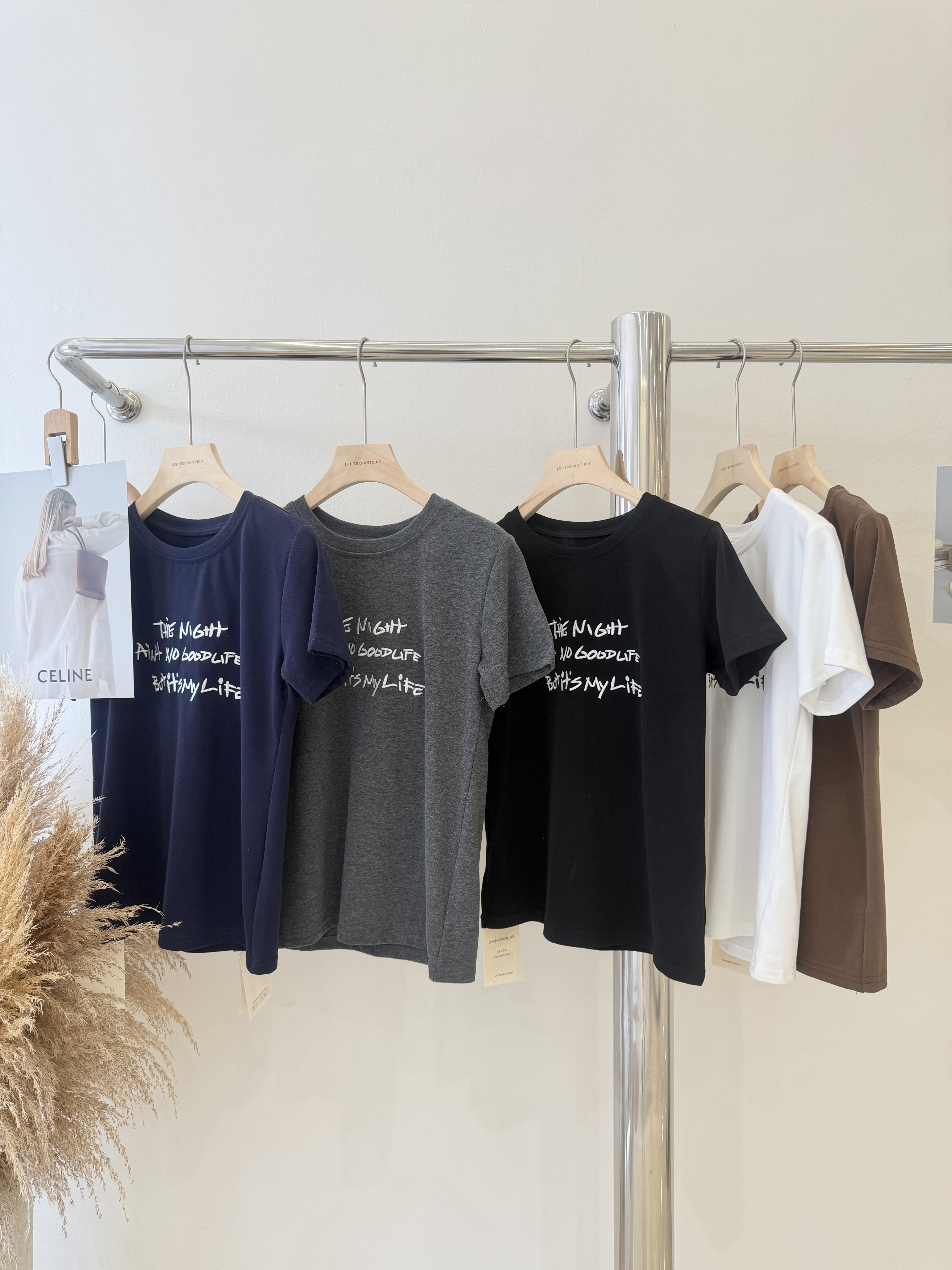 6733 韩系工艺刺绣字母短袖