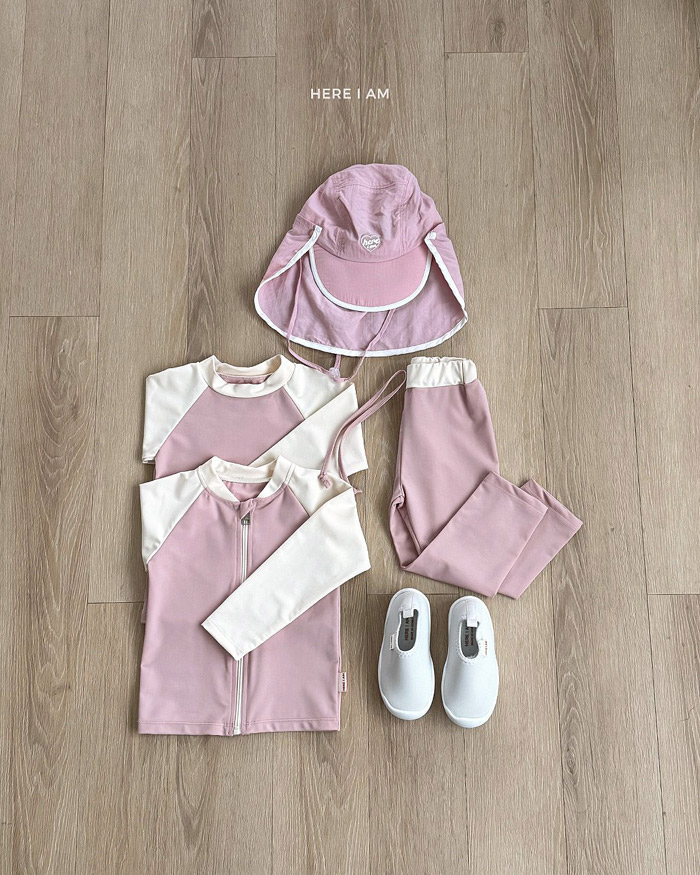 🇰🇷Here I Am泳衣