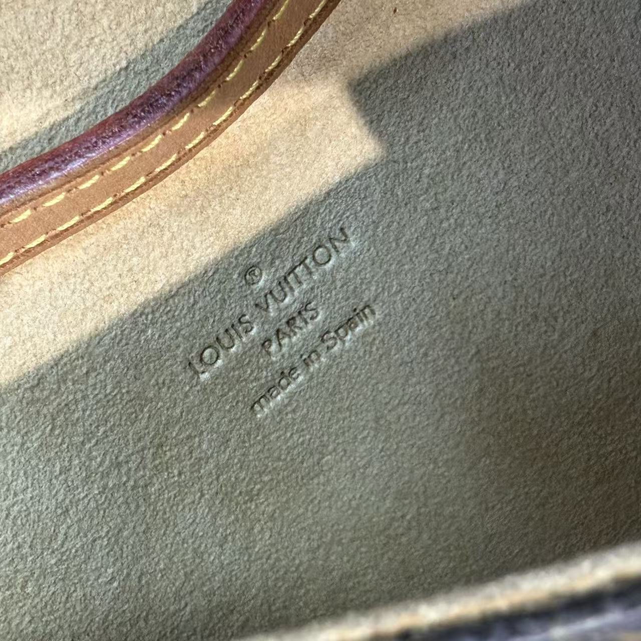 【懷舊絕版中古🕰️】LV WOC斜孭包