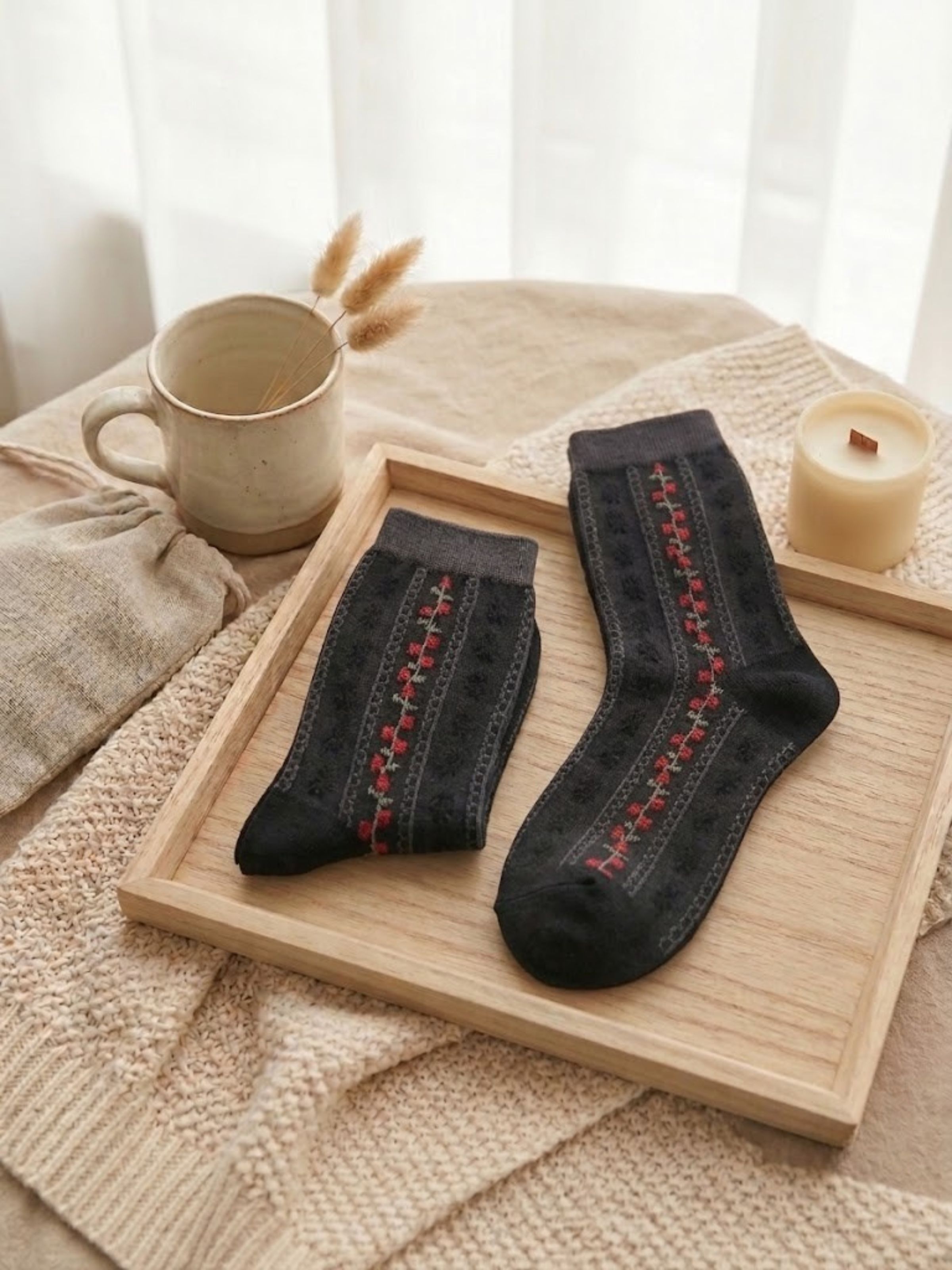 Korean Floral Stitch Women's Crew Socks