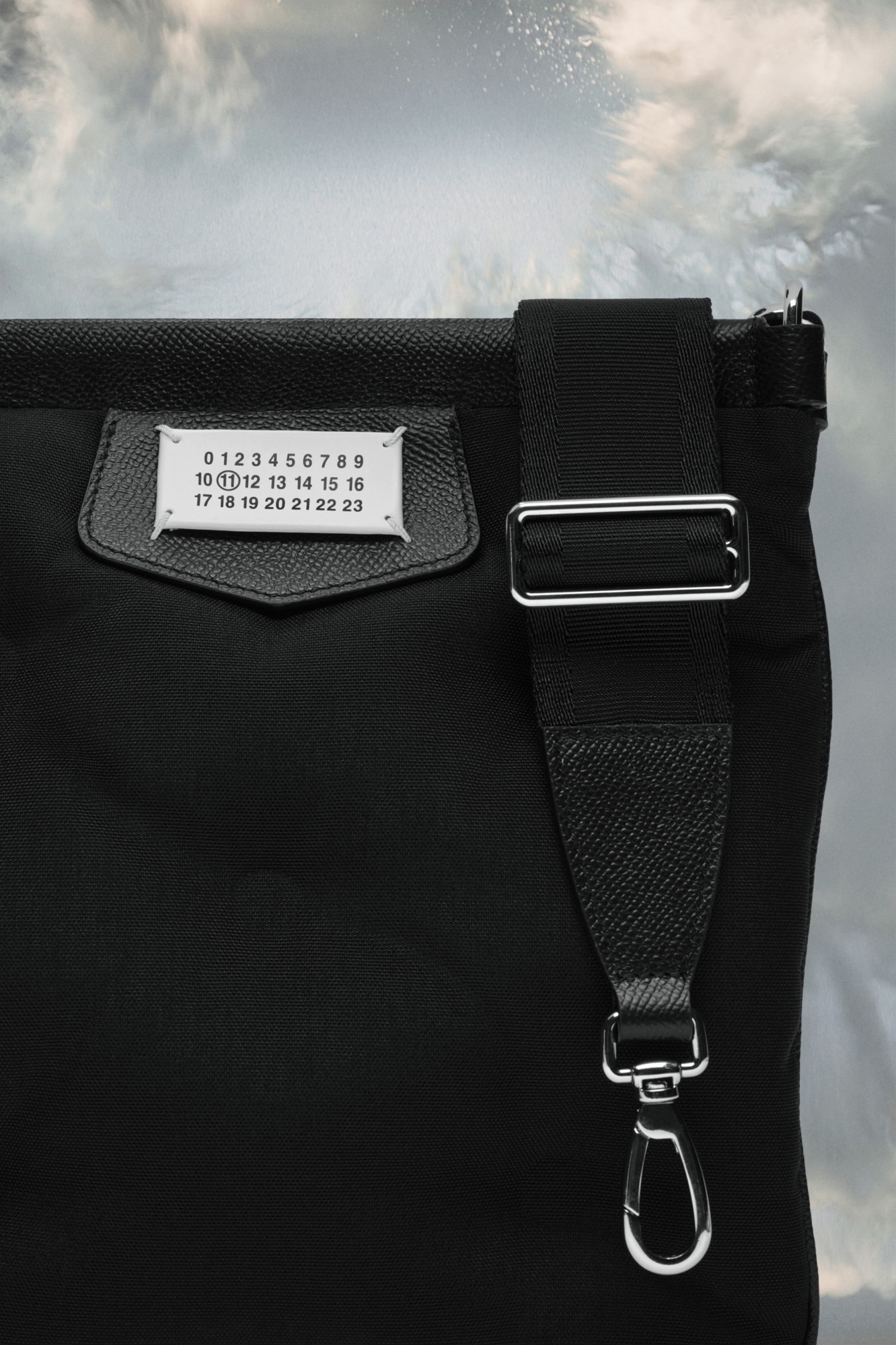 Maison Margiela 男女同款 Glam Slam 絎縫單肩包均碼碼24cm*5cm*25cm 
