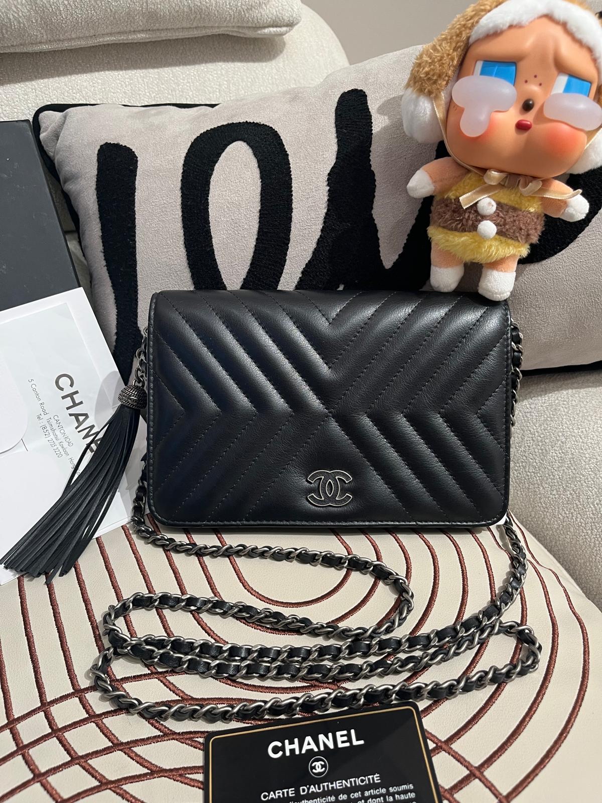 未使用品 Chanel wallet on chain 限量版，牛皮 100%Authentic ,Unused ✅專門店收據✅28Card✅box