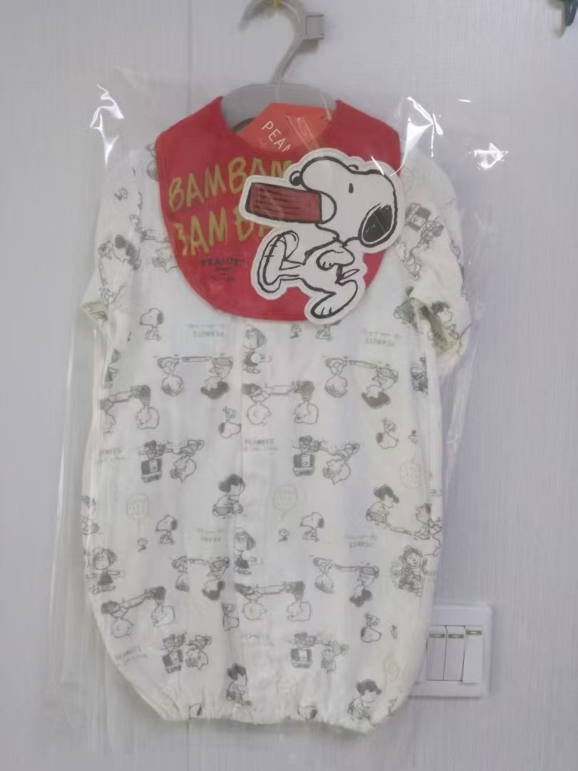 現貨✳️預訂 廠單✳️Snoopy史努比印花新生兒連圍兜長袖連身服睡袋2Way套裝