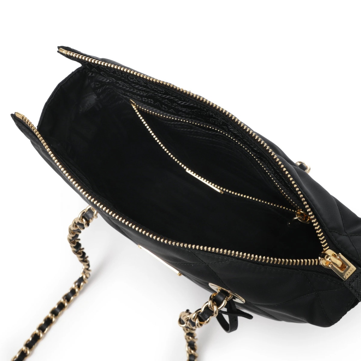 Prada 黑金降落傘包