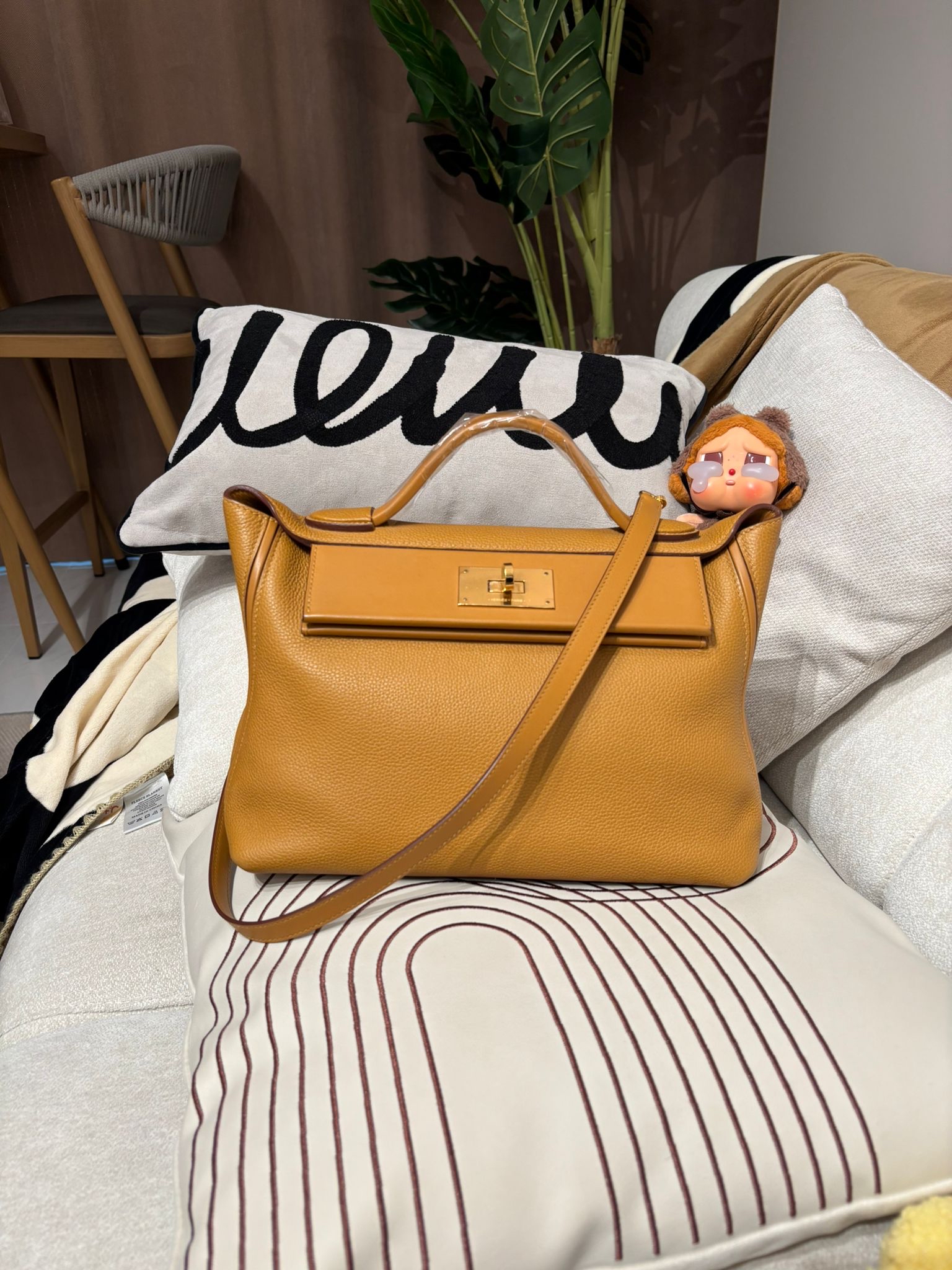 Hermes 2424 29cm 芝麻色金扣,STAMP Z 100%Authentic,98%new ✅專門店收據✅dust bag✅rain coat✅box