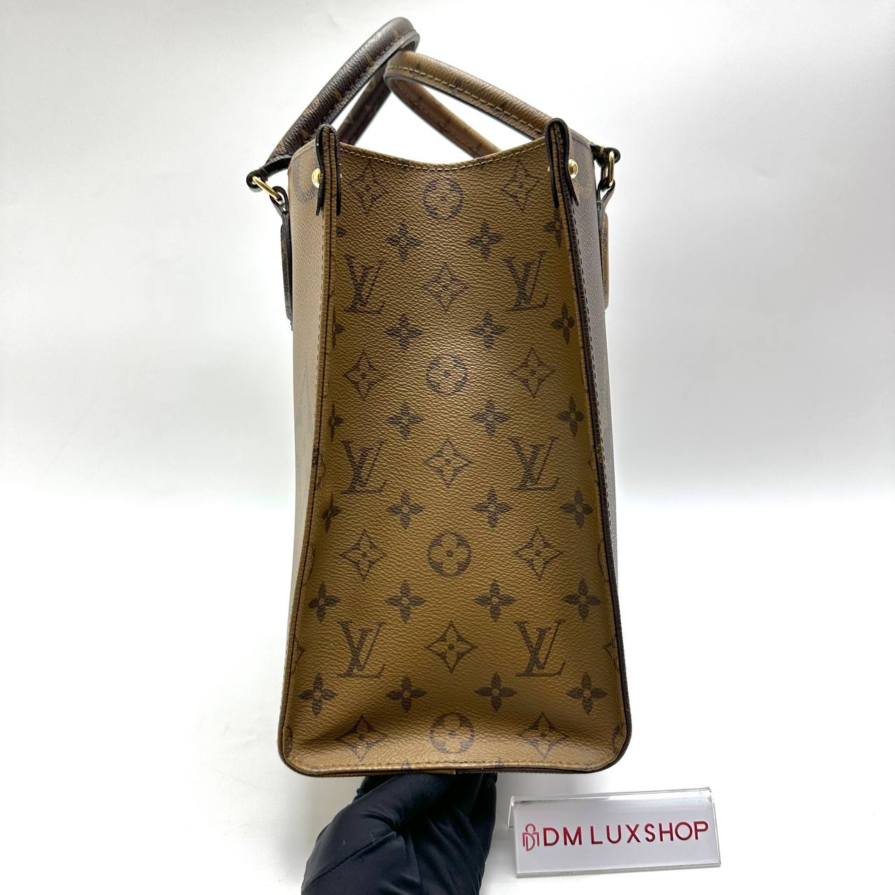 LV Monogram OnTheGo MM