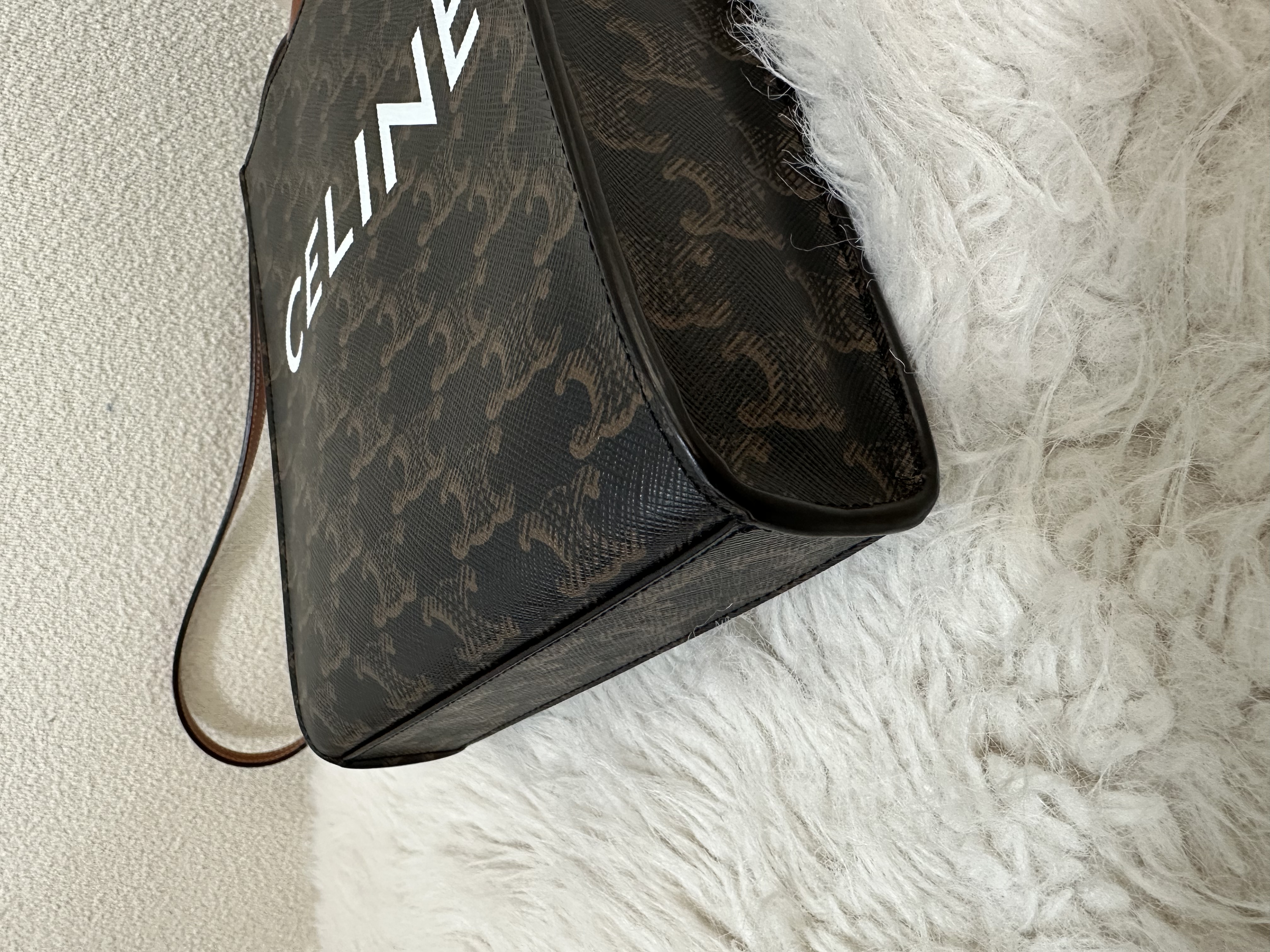 Pre-owned Celine canvas tote bag/ Product Code: 26031013