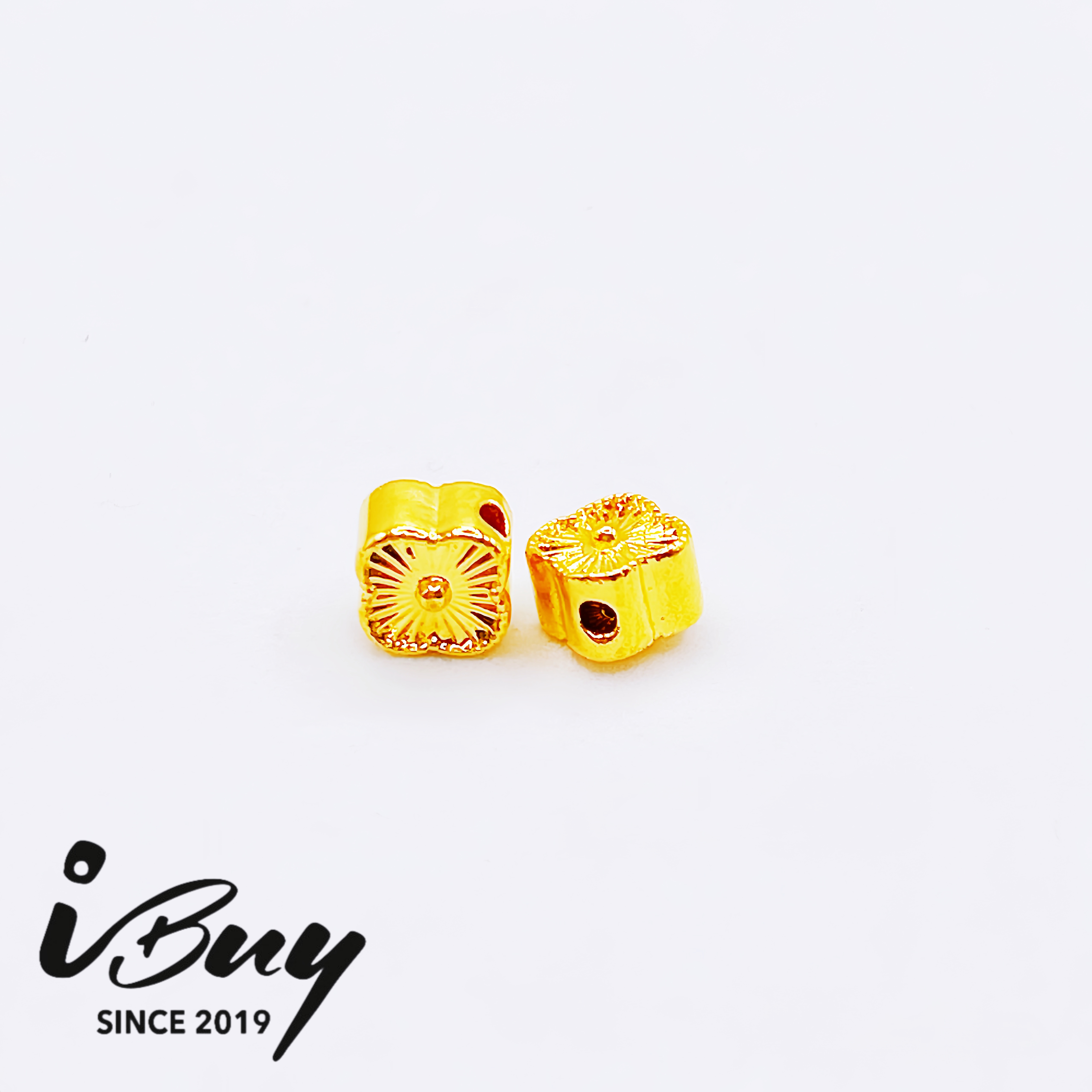 999 GOLD MINI FOUR LEAF CLOVER CHARM 999 金 迷你四叶草串咀