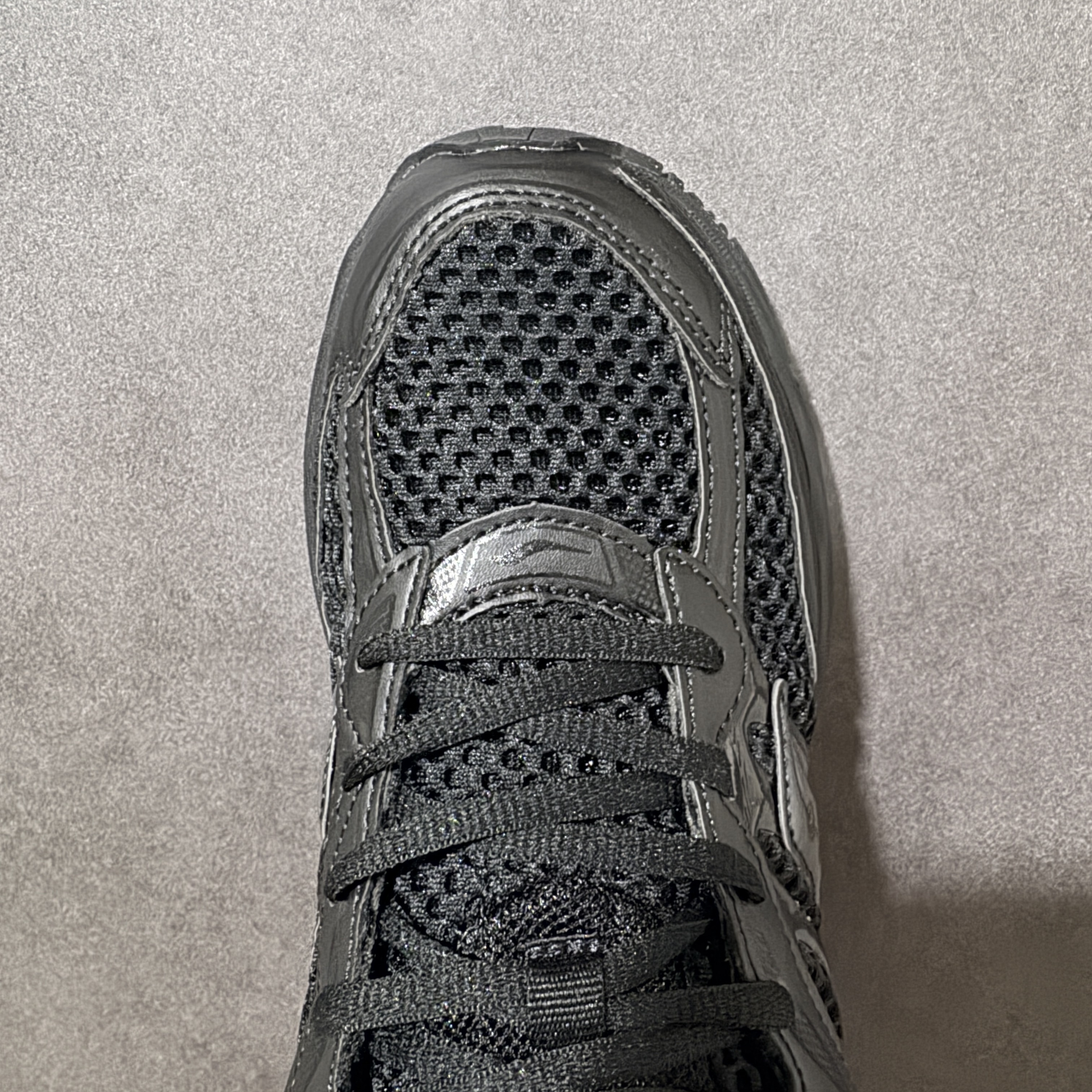 Saucony ProGrid Omni 9 OG