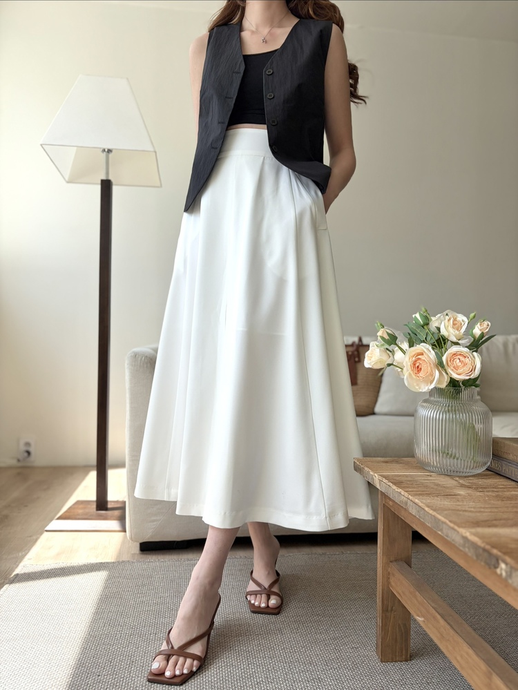 Front-Slit Midi Flare Skirt (Ivory)