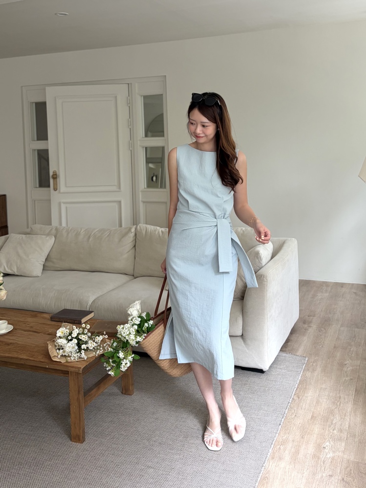 Pastelly Gathered Waist Dress (Blue)