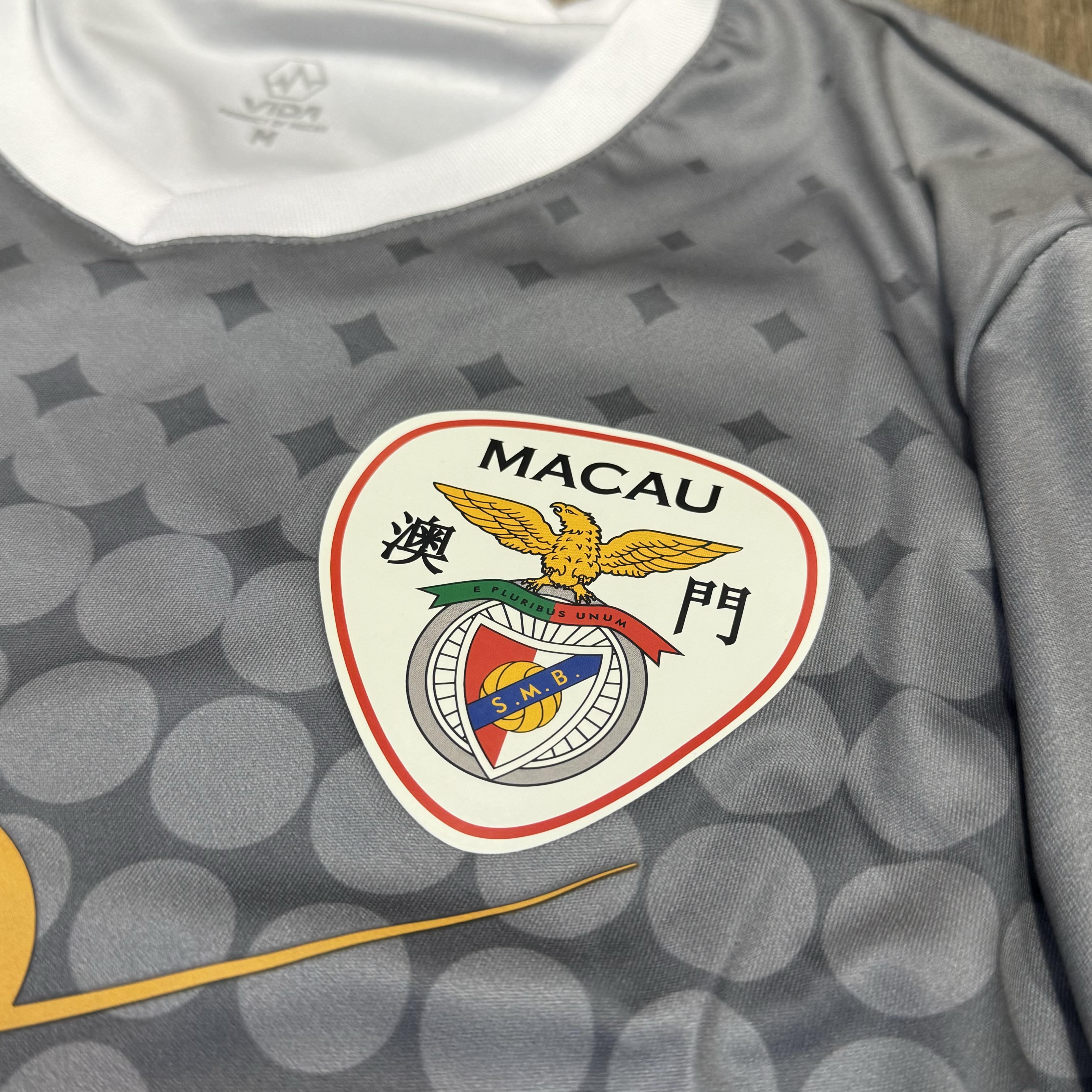 Macau Benfica training shirt (Bnwt)