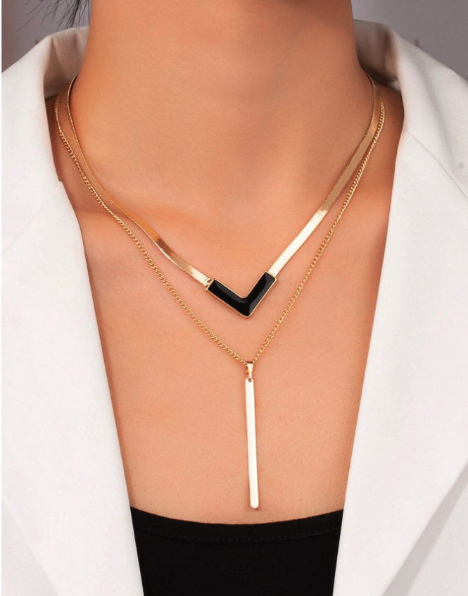 V-Shape Short Necklace