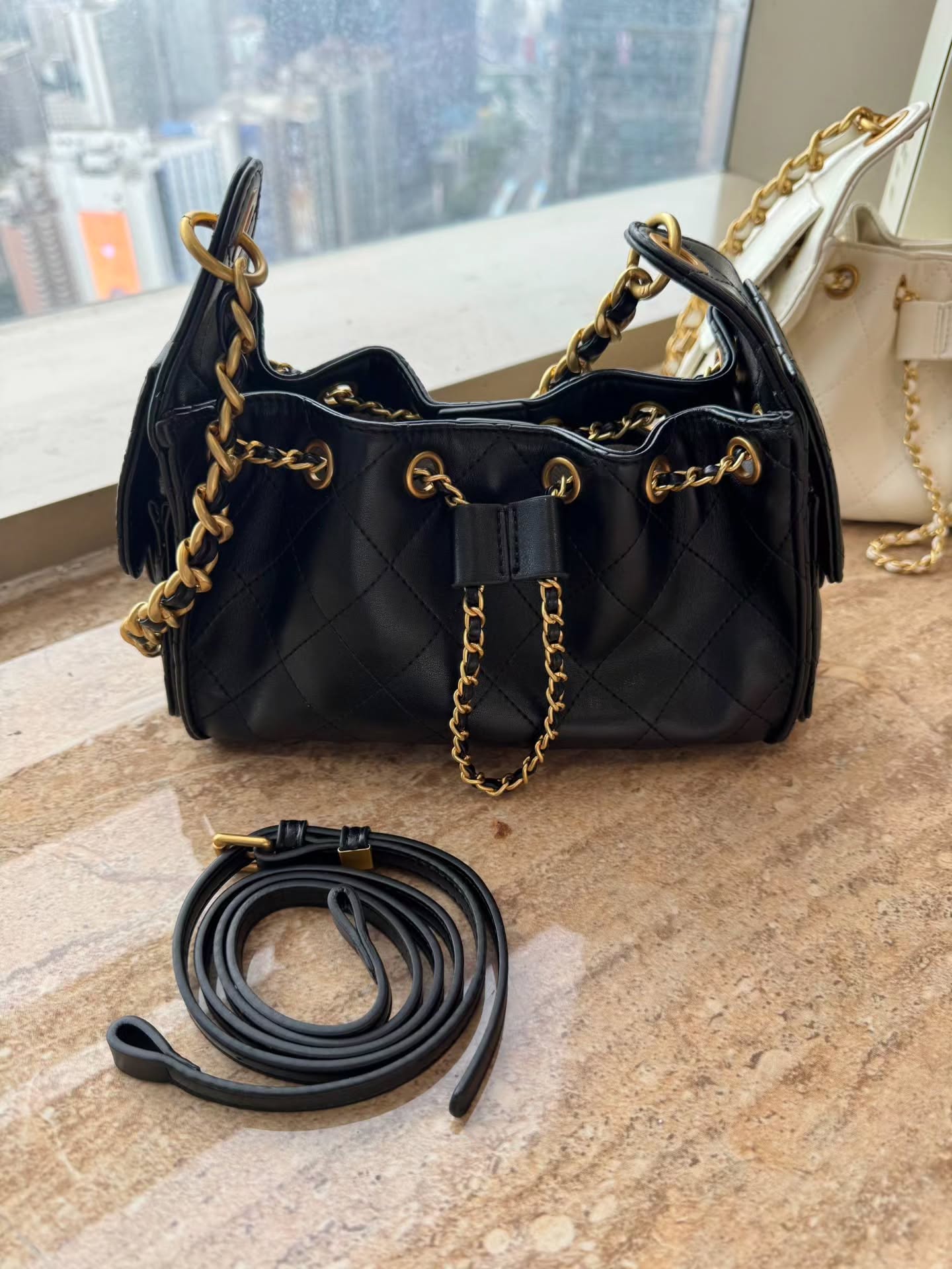 𝗕𝗮𝗴 𝗢𝗳 𝗣𝗮𝗿𝗼𝗱𝘆 小香菱格铁链包 🇨🇳