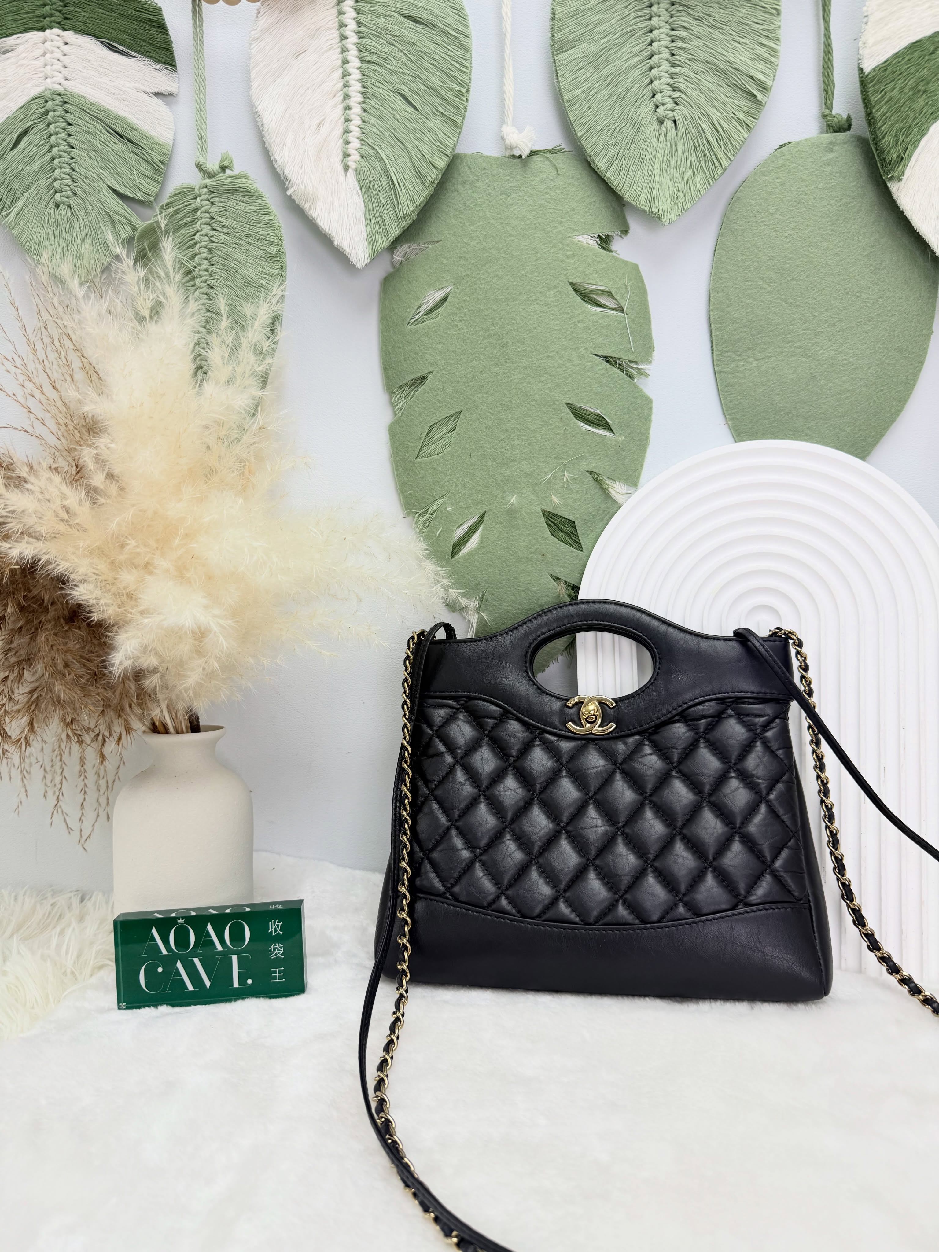 Chanel👜 PRE OWNED 🛍️黑金Mini 31bag晶片款 有單 🖤
