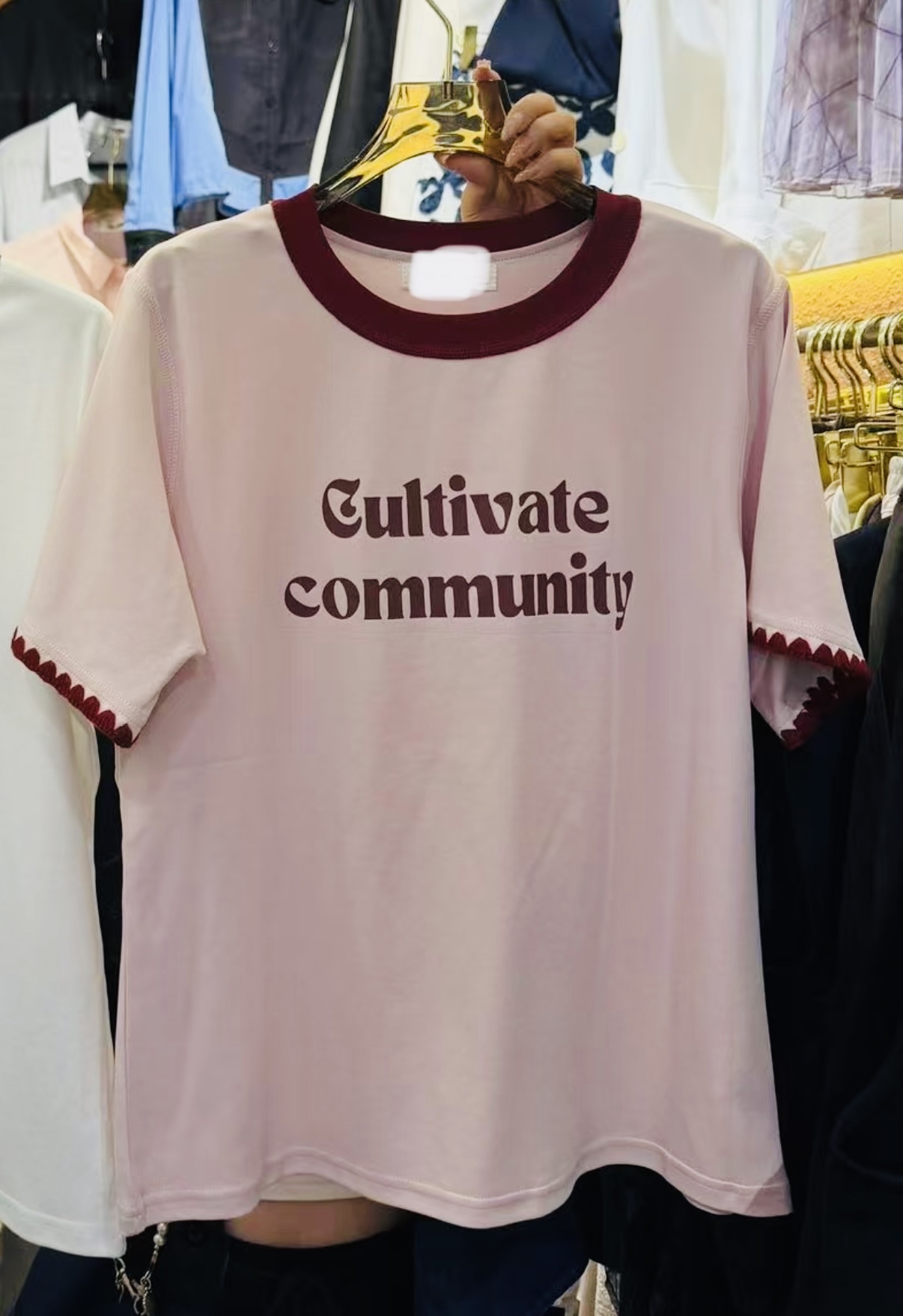 拼色邊滑棉tee 