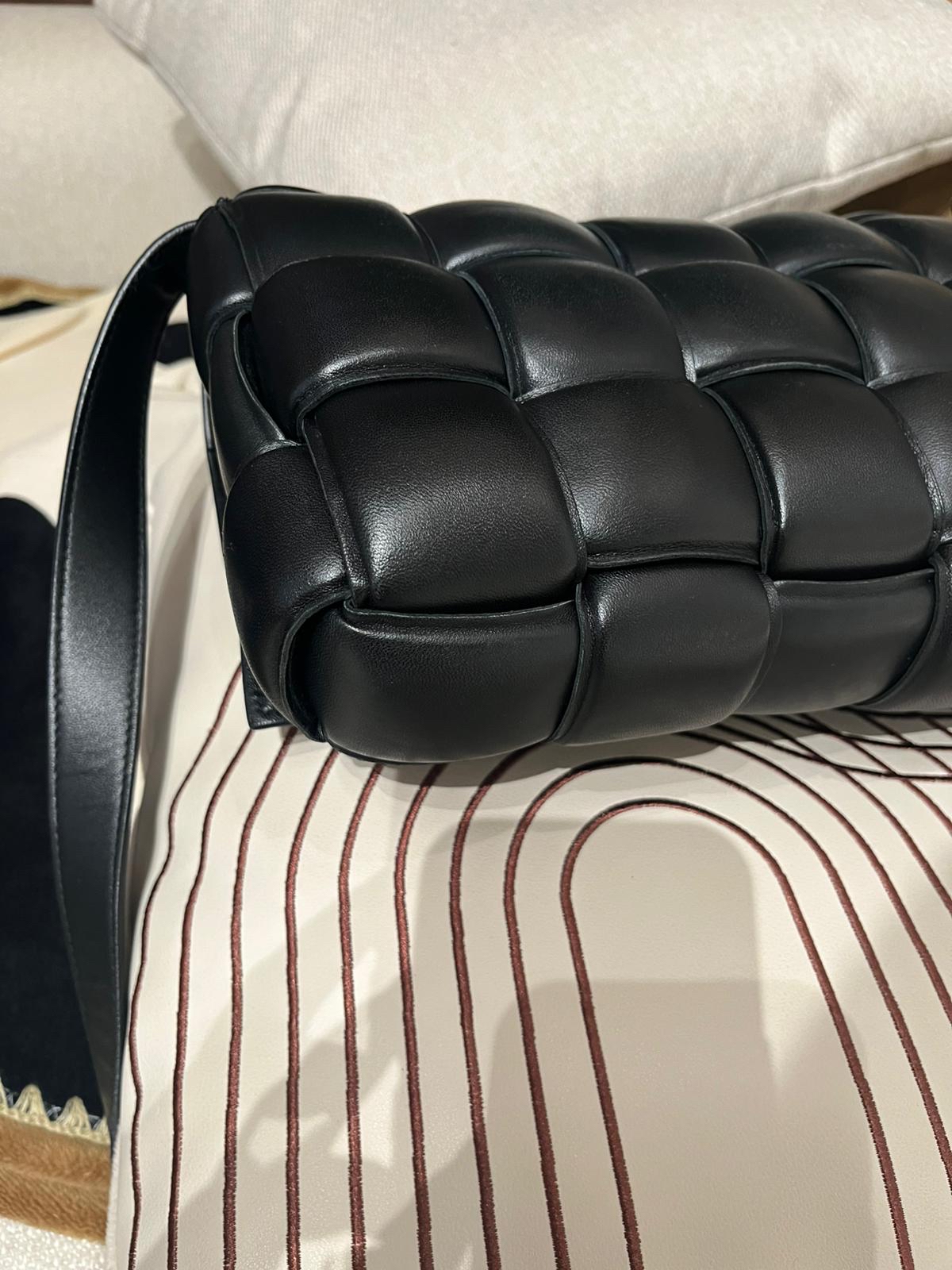 Bottega Veneta BV Cassette Padded Shoulder bag 100%Authentic, 90%New ✅Dust bag