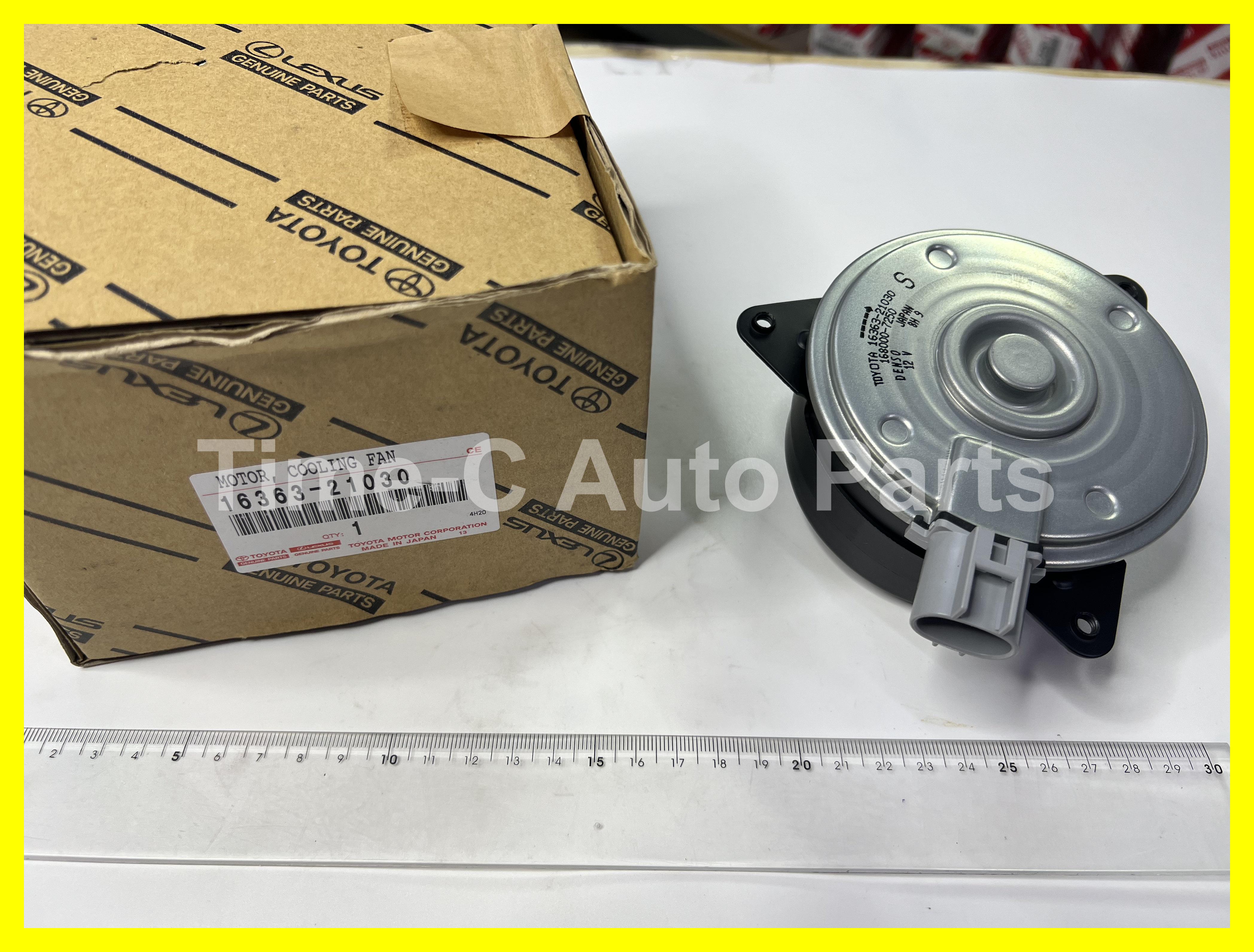 風扇摩打(左) 16363-21030 - Toyota Noah Voxy 70系