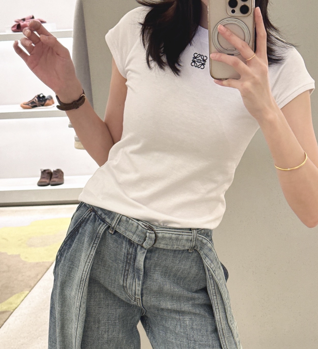 訂貨🍒 Loewe 女裝白色修身款 logo tee Size XS/S/M