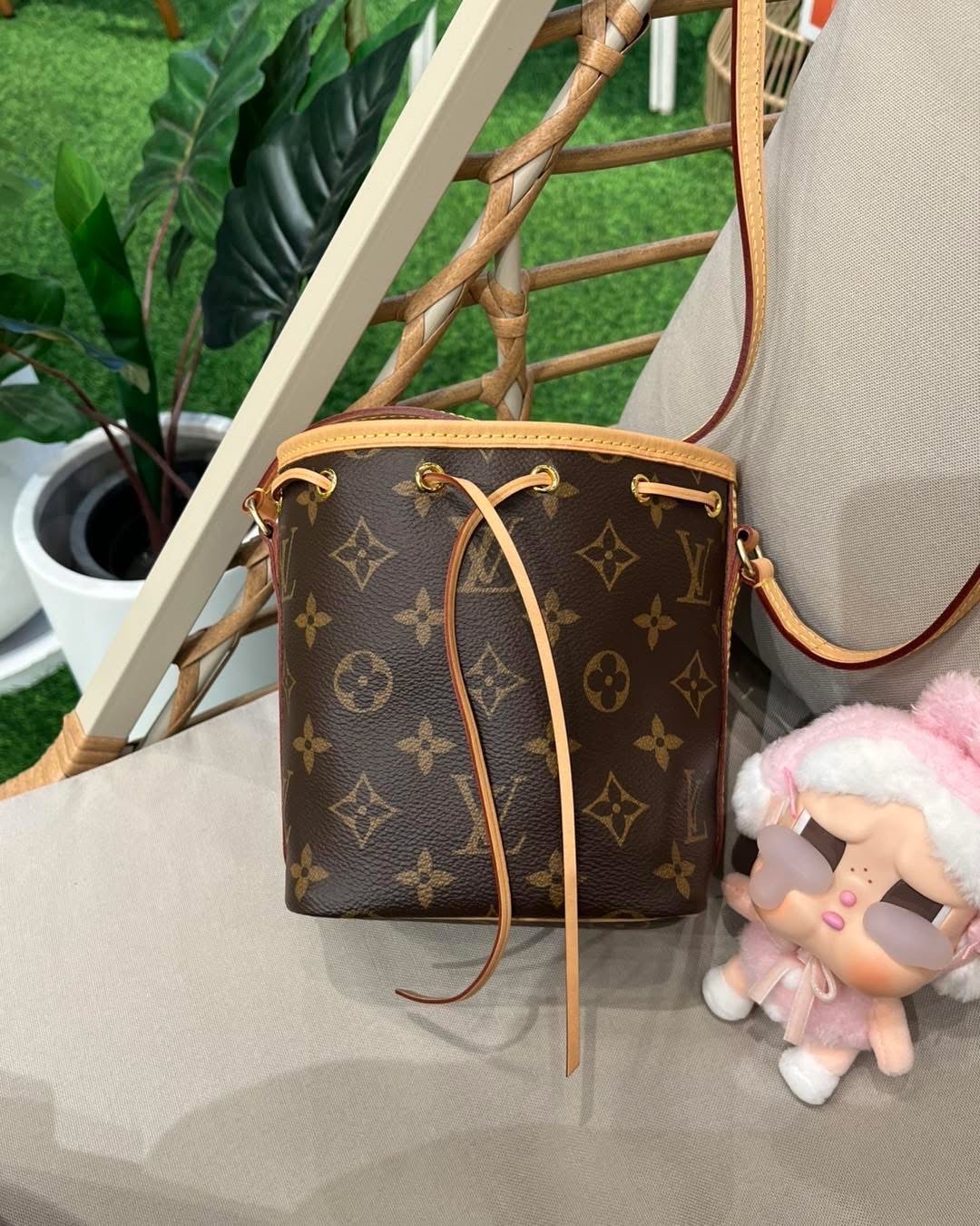 Lv nano noe bucket bag monogram 100%Authentic,全新未使用品 ✅dust bag ✅booklet✅box