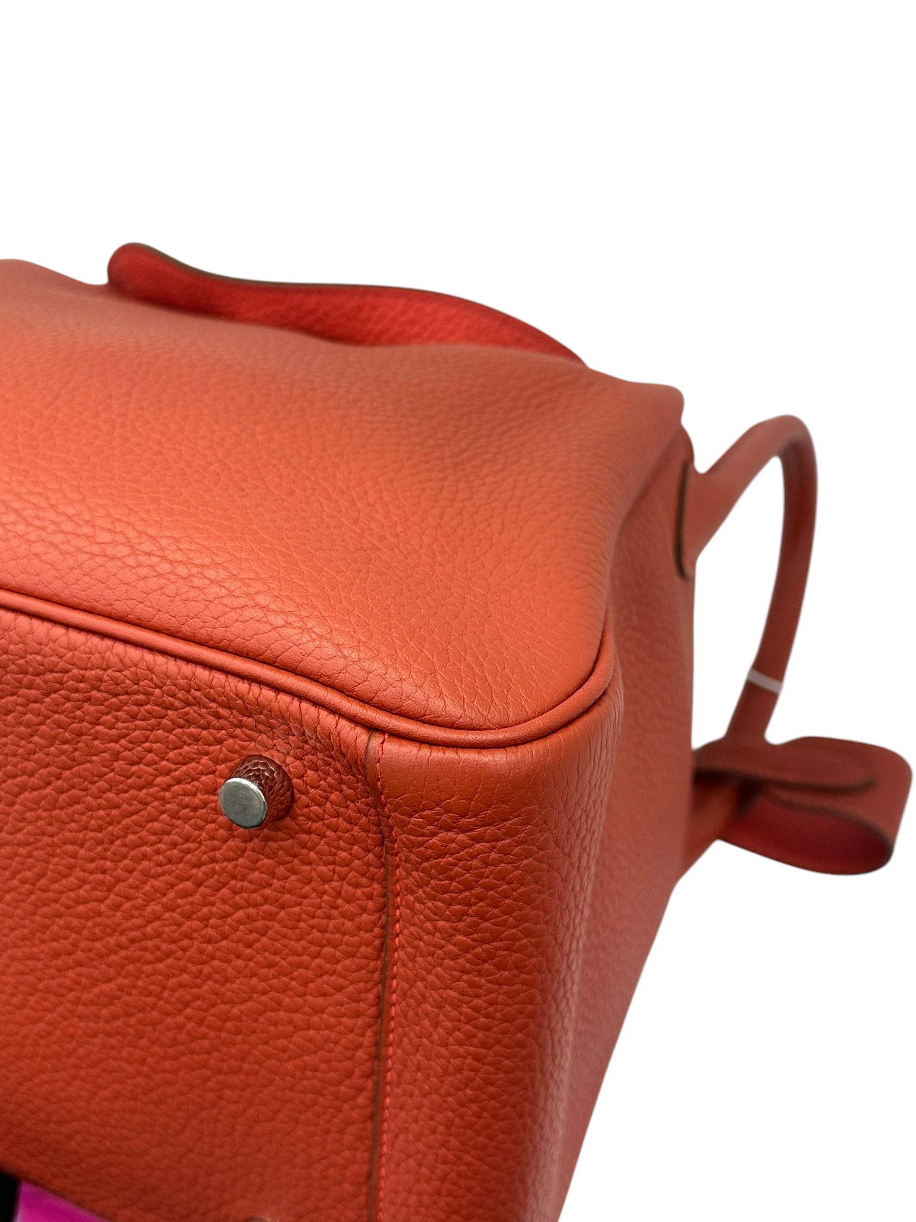 Pre-Owned HERMÉS Lindy 30 Stamp T / Product Code: 26051806