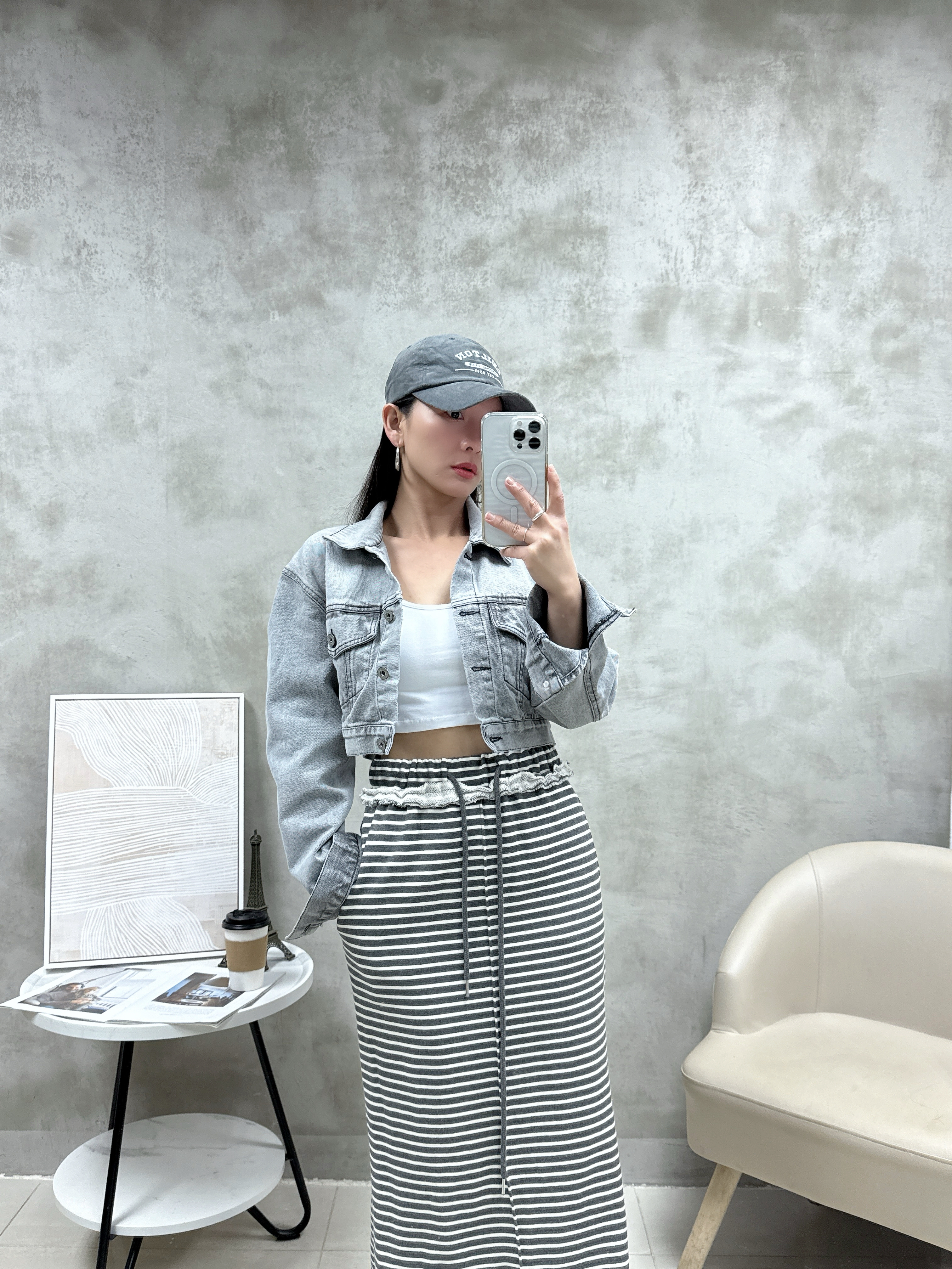 B01 後扣漸變色洗水牛仔外套