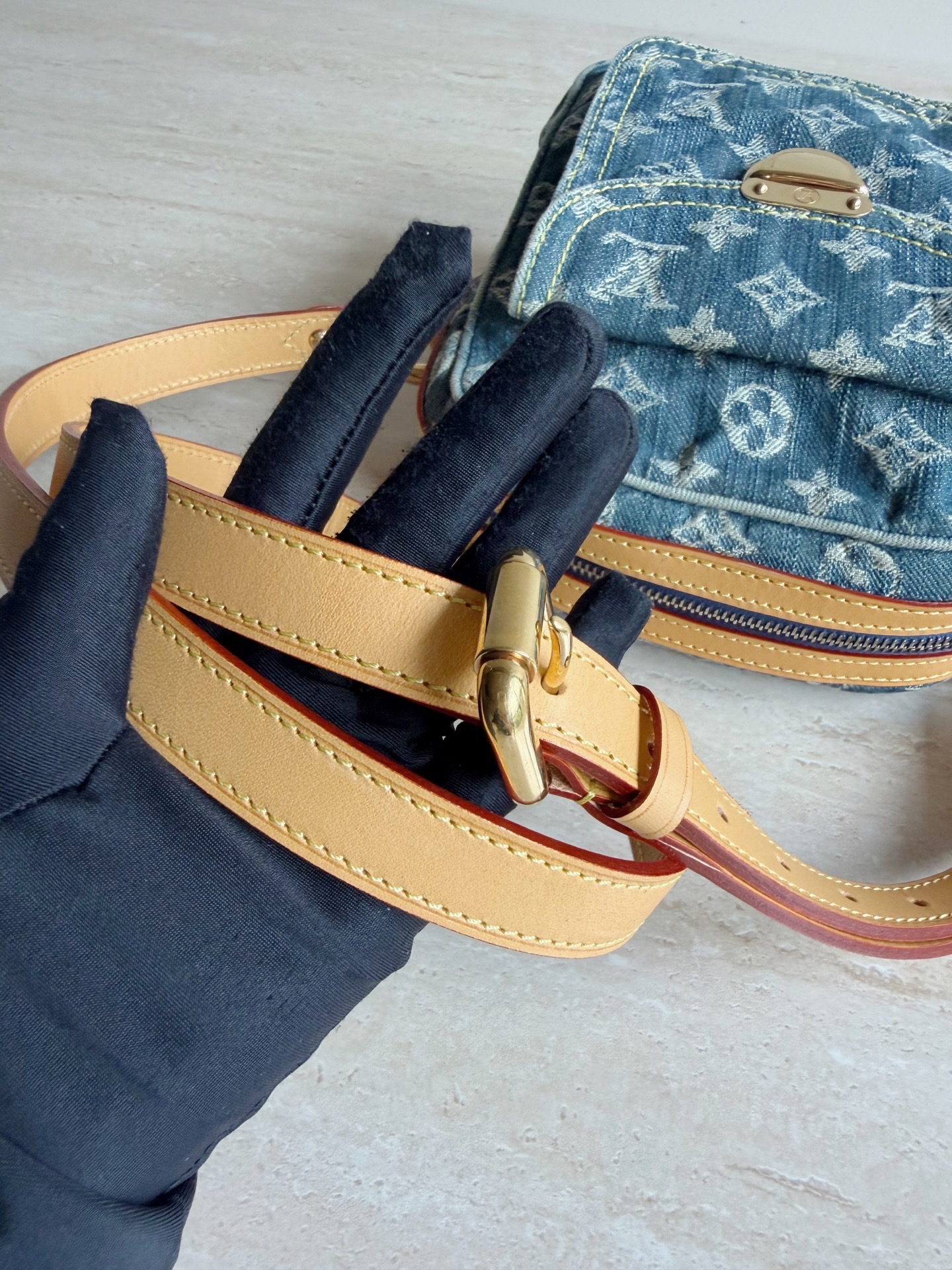 【預訂貨品】LV丹寧牛仔藍老花相機包