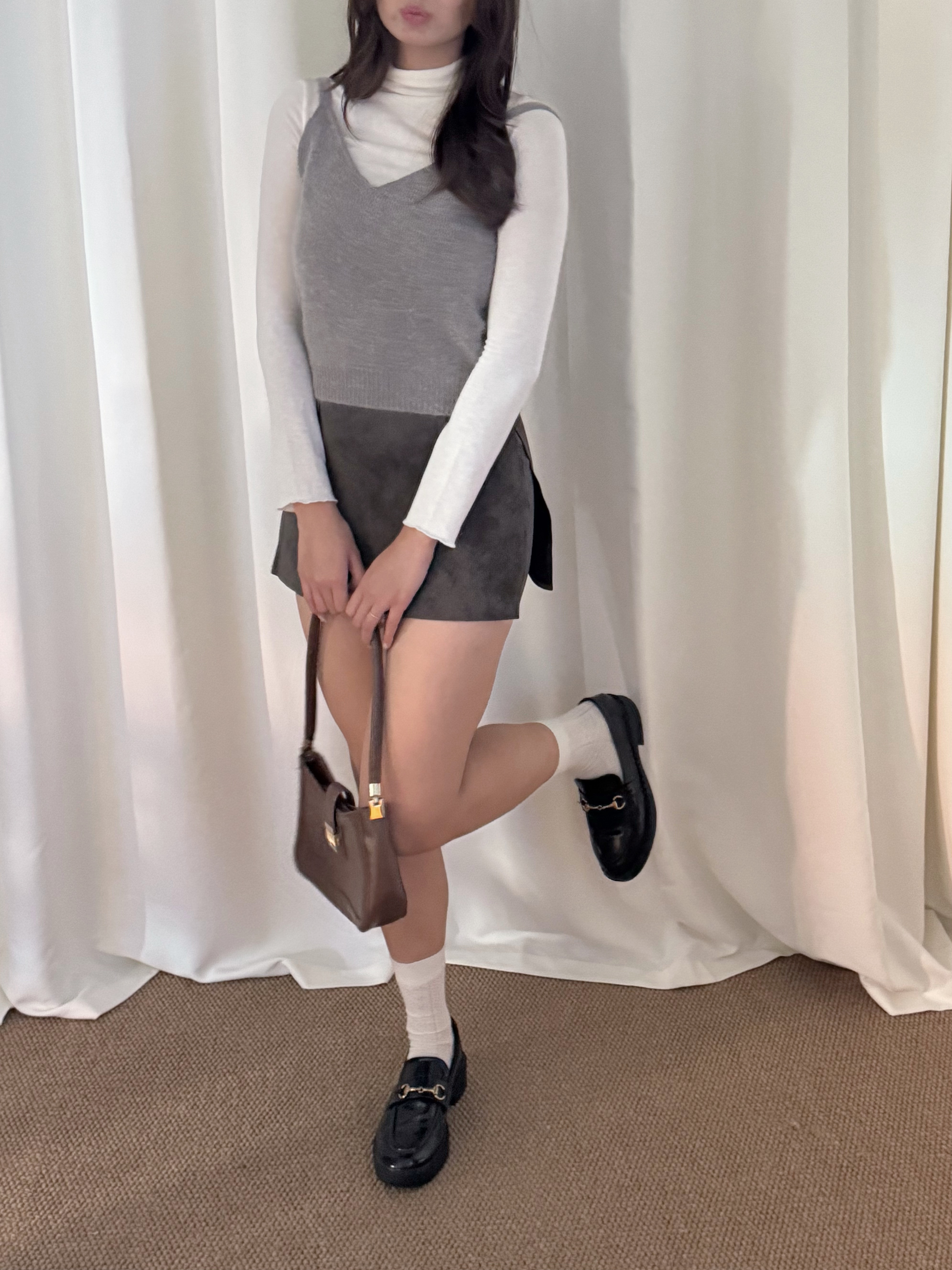 毛毛針織V領吊帶背心(四色入)